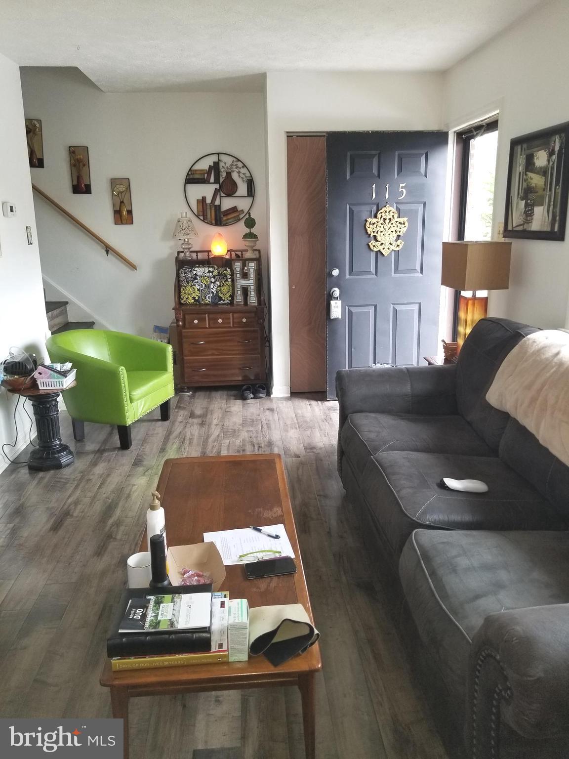 ASH HOLLOW ESTATES - Residential