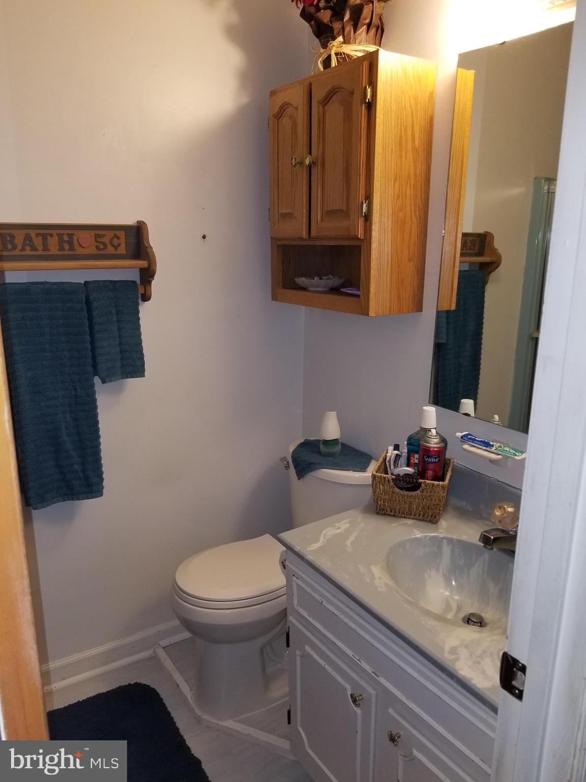 ASH HOLLOW ESTATES - Residential