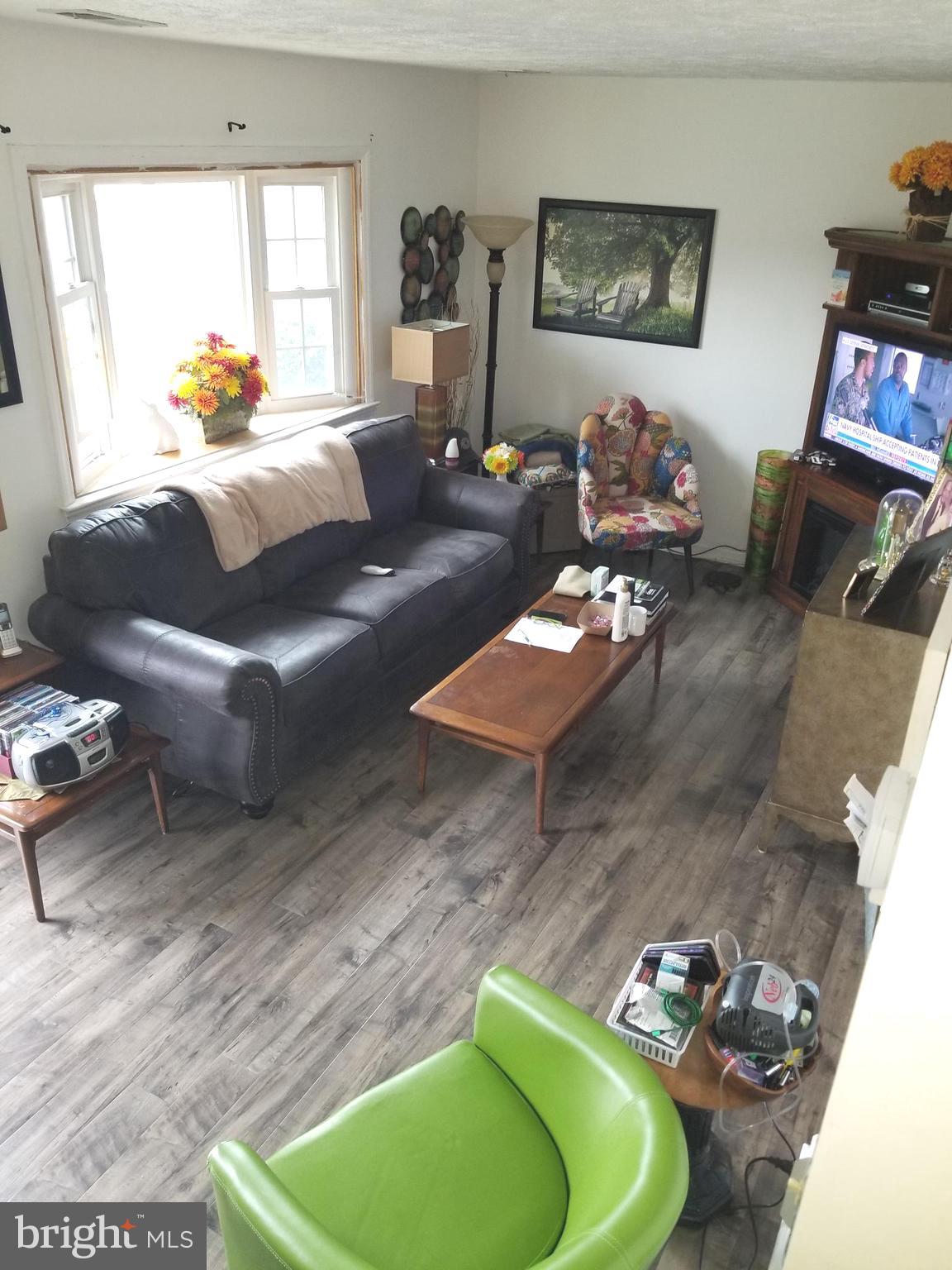 ASH HOLLOW ESTATES - Residential