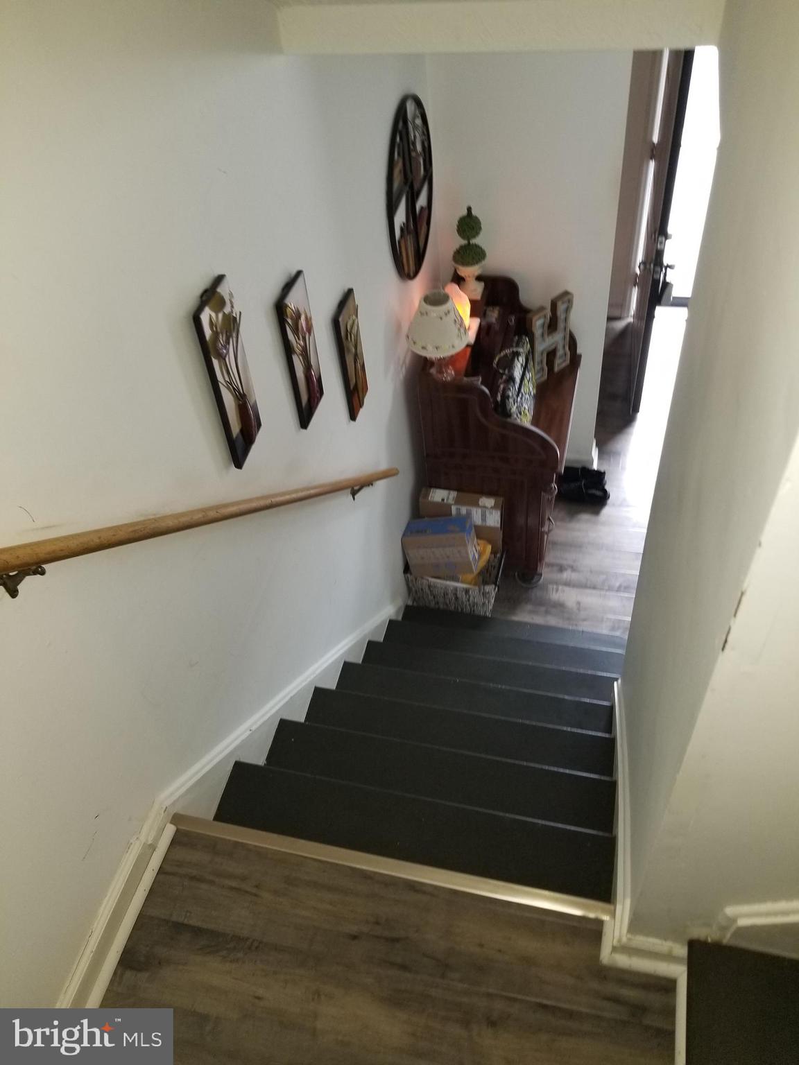 ASH HOLLOW ESTATES - Residential