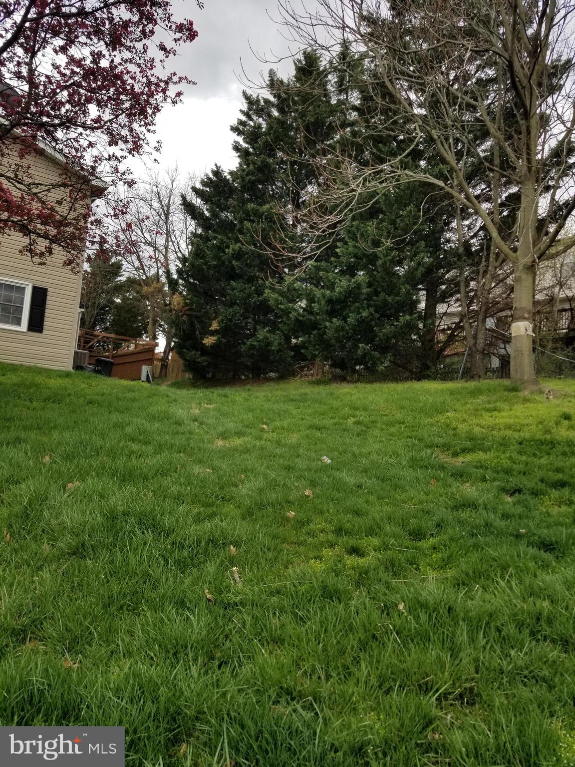 ASH HOLLOW ESTATES - Residential