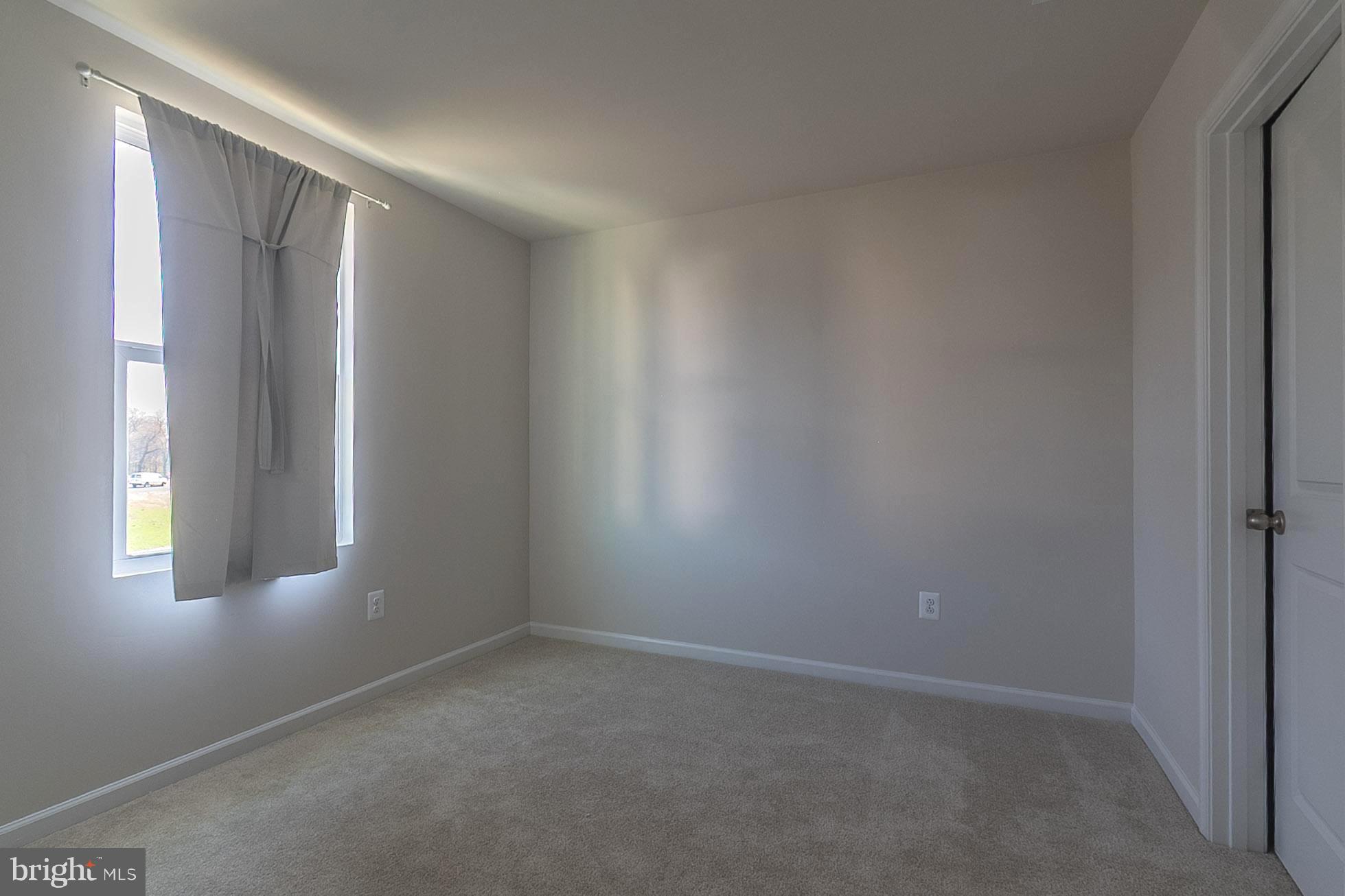 SOUTH BROOK - Residential Lease