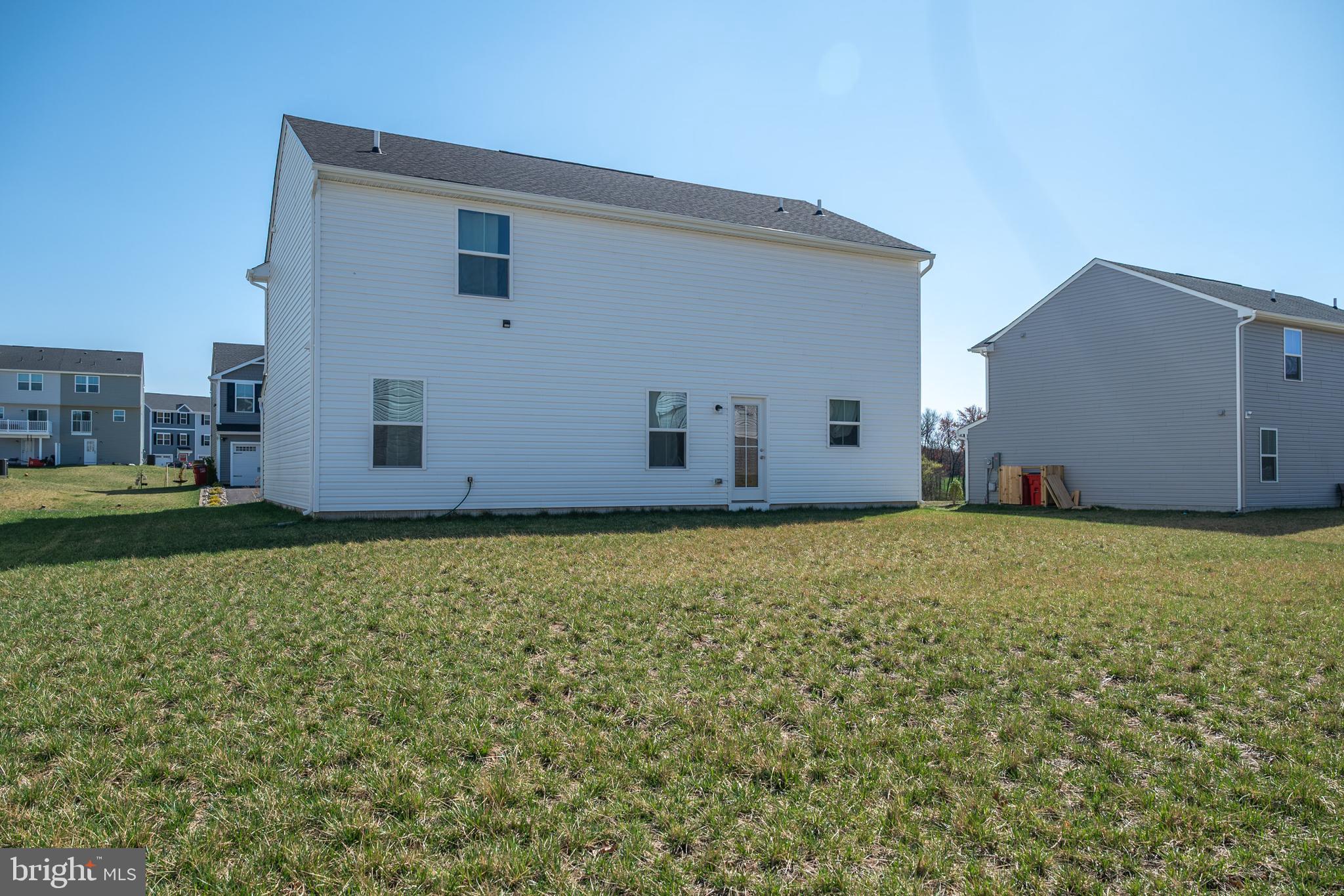 SOUTH BROOK - Residential Lease