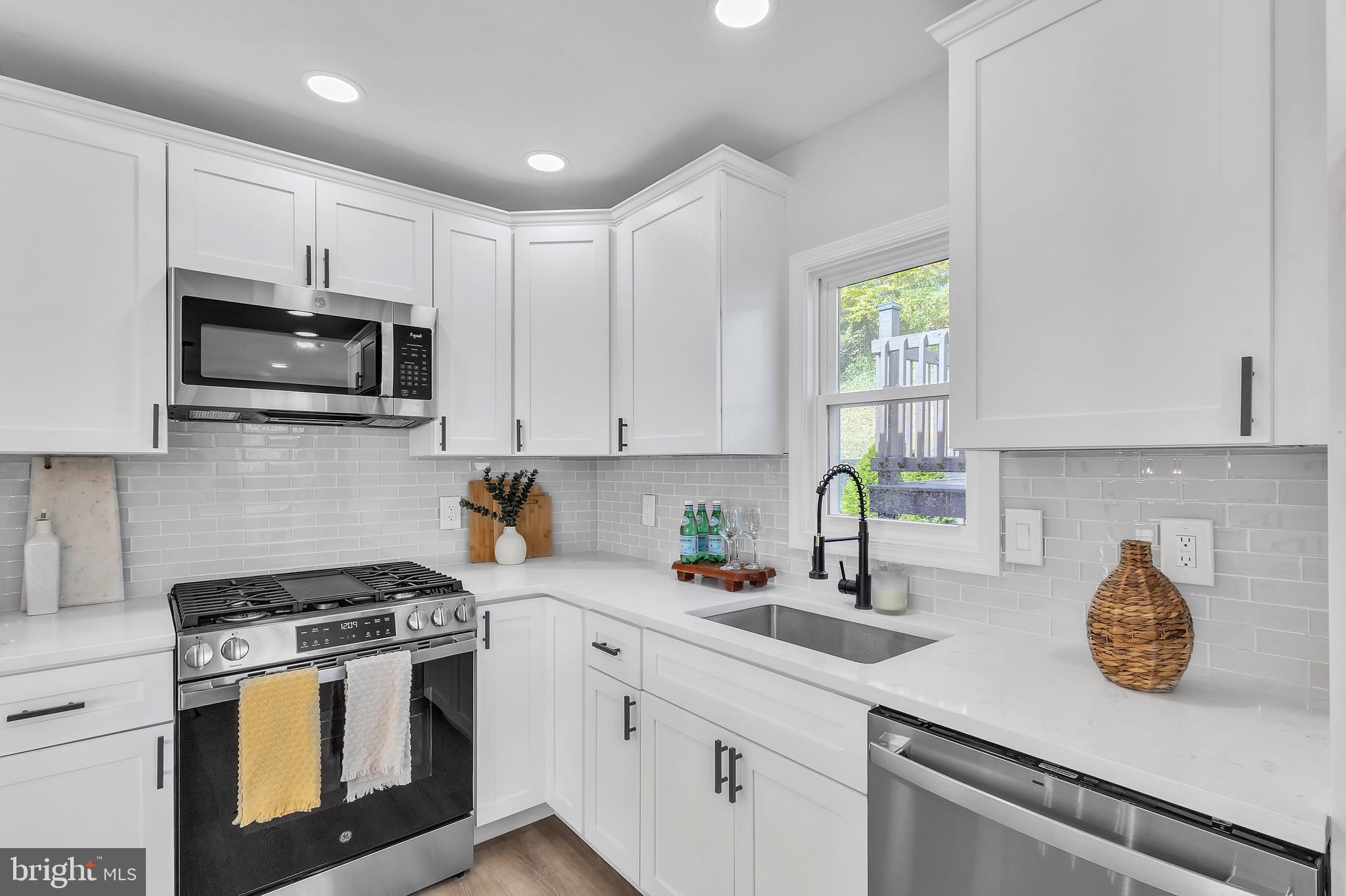 CONSHOHOCKEN - Residential