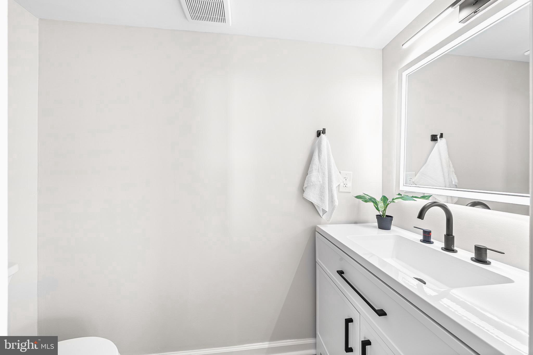 CONSHOHOCKEN - Residential