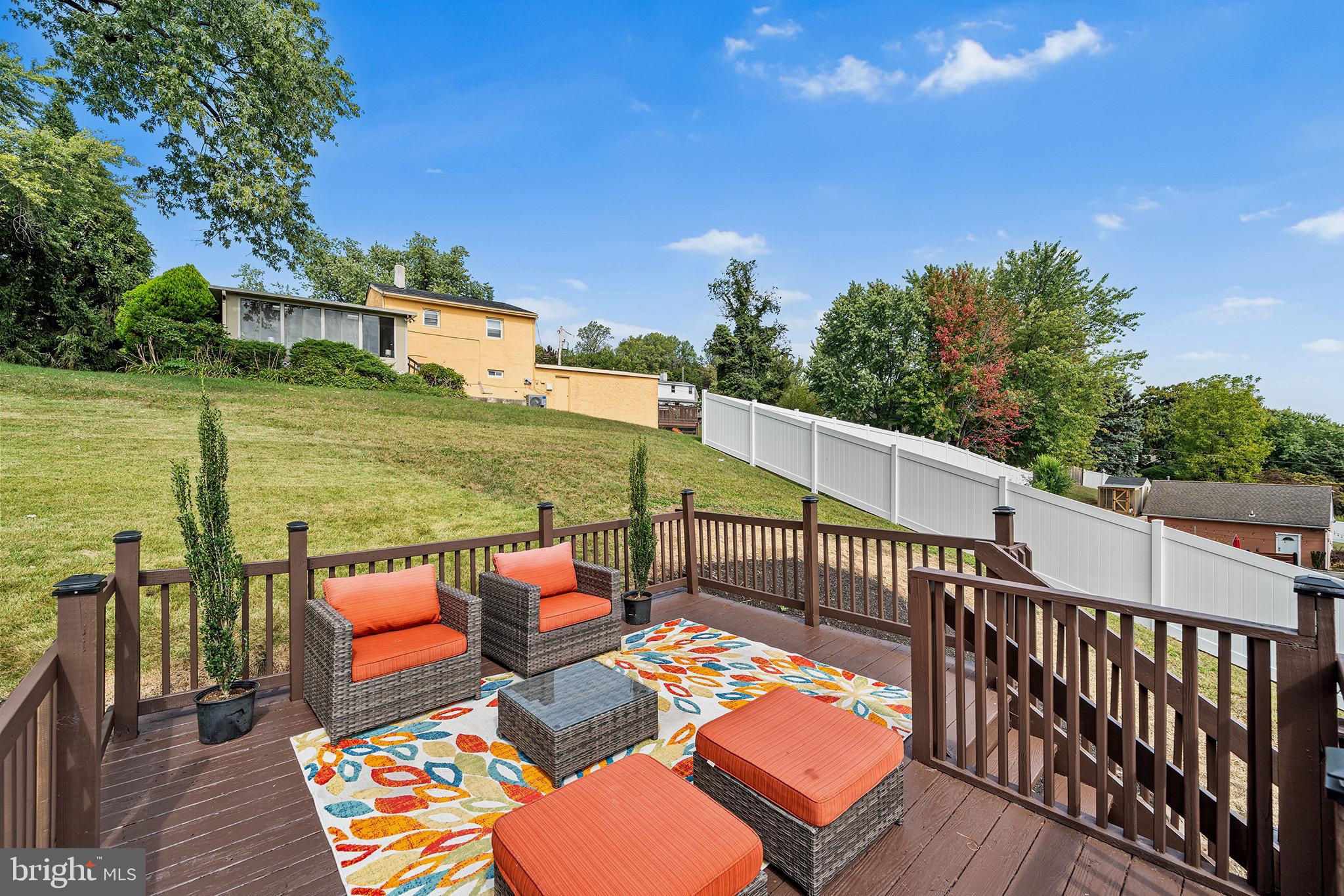 CONSHOHOCKEN - Residential