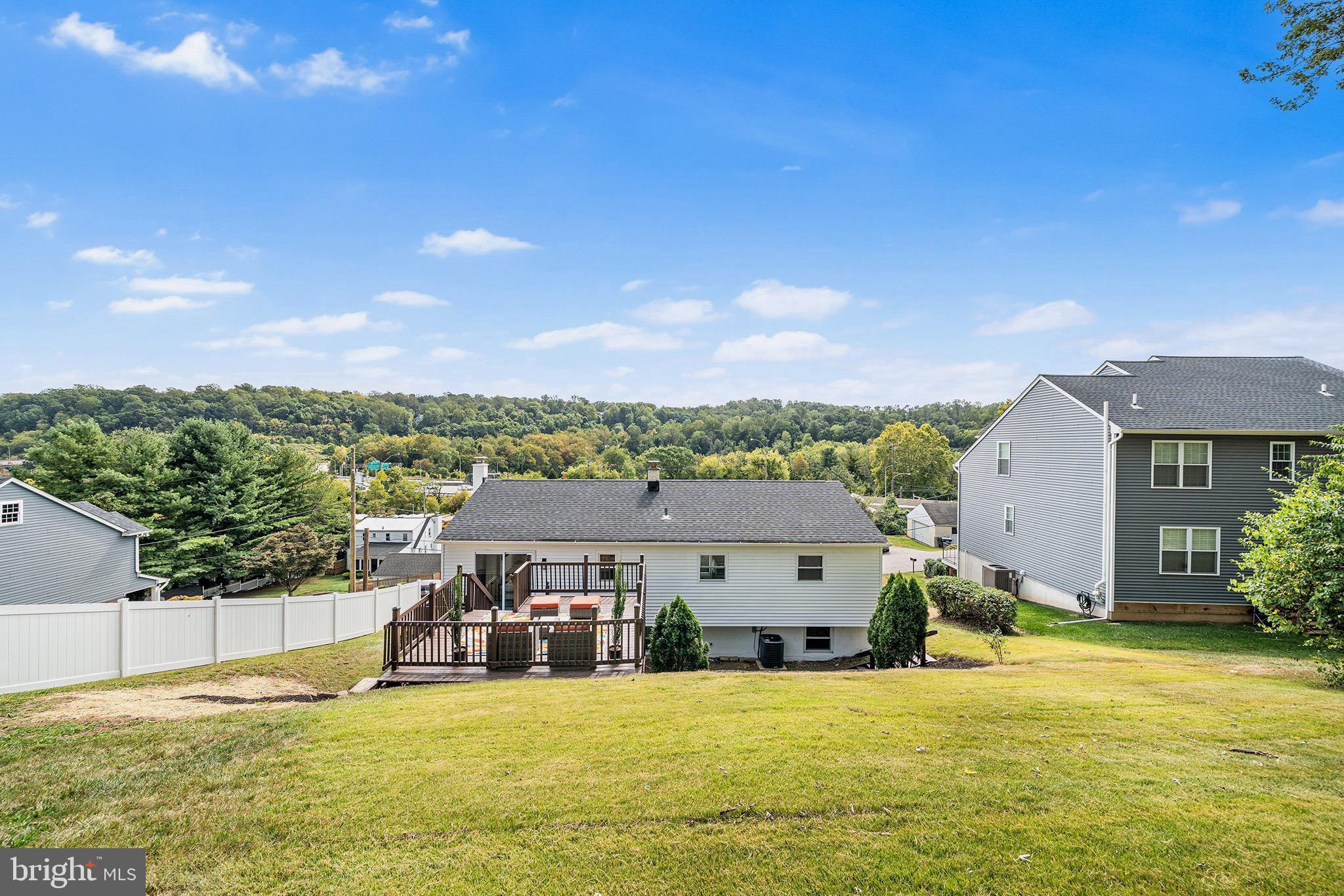 CONSHOHOCKEN - Residential