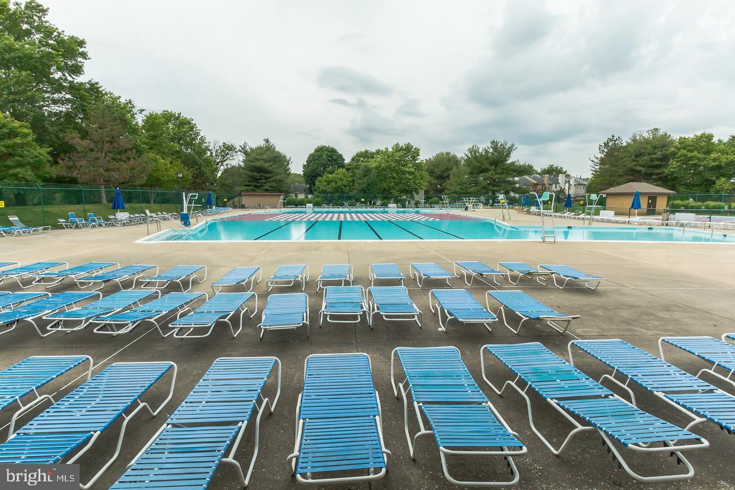 WILLOW WOOD - Residential