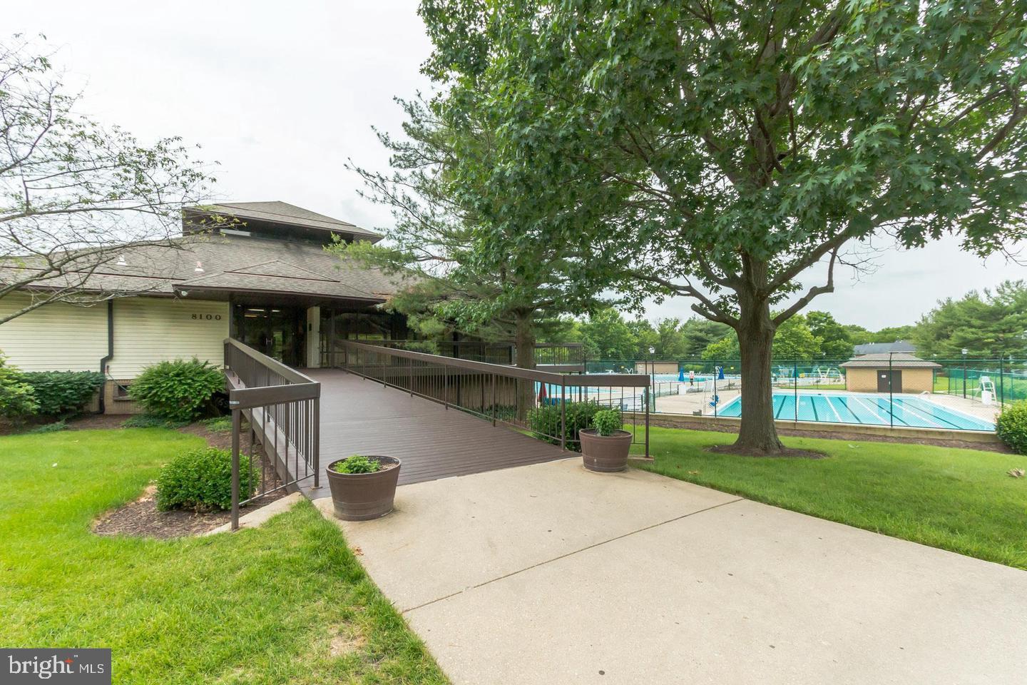 WILLOW WOOD - Residential