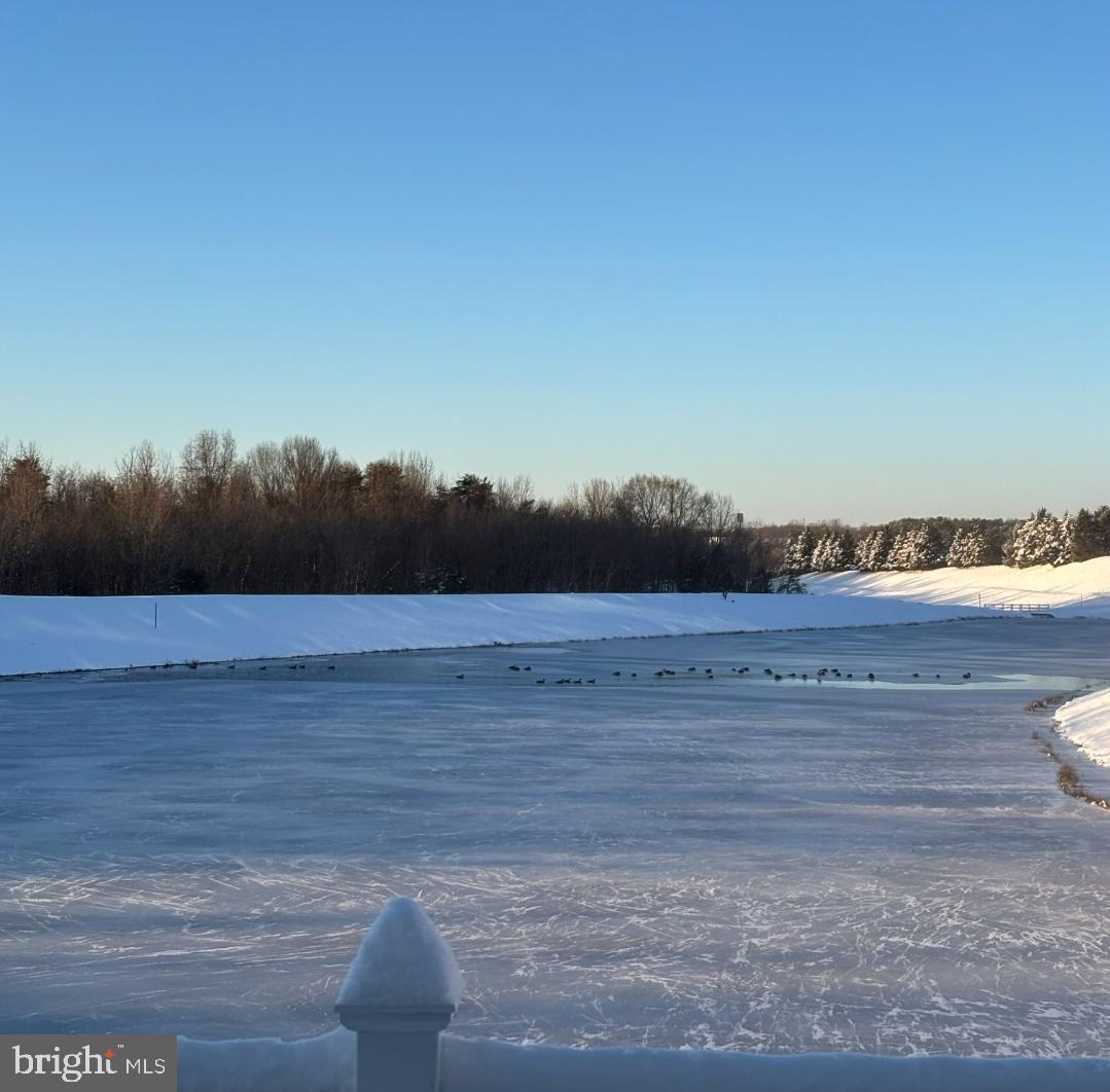 LAKESIDE - Residential