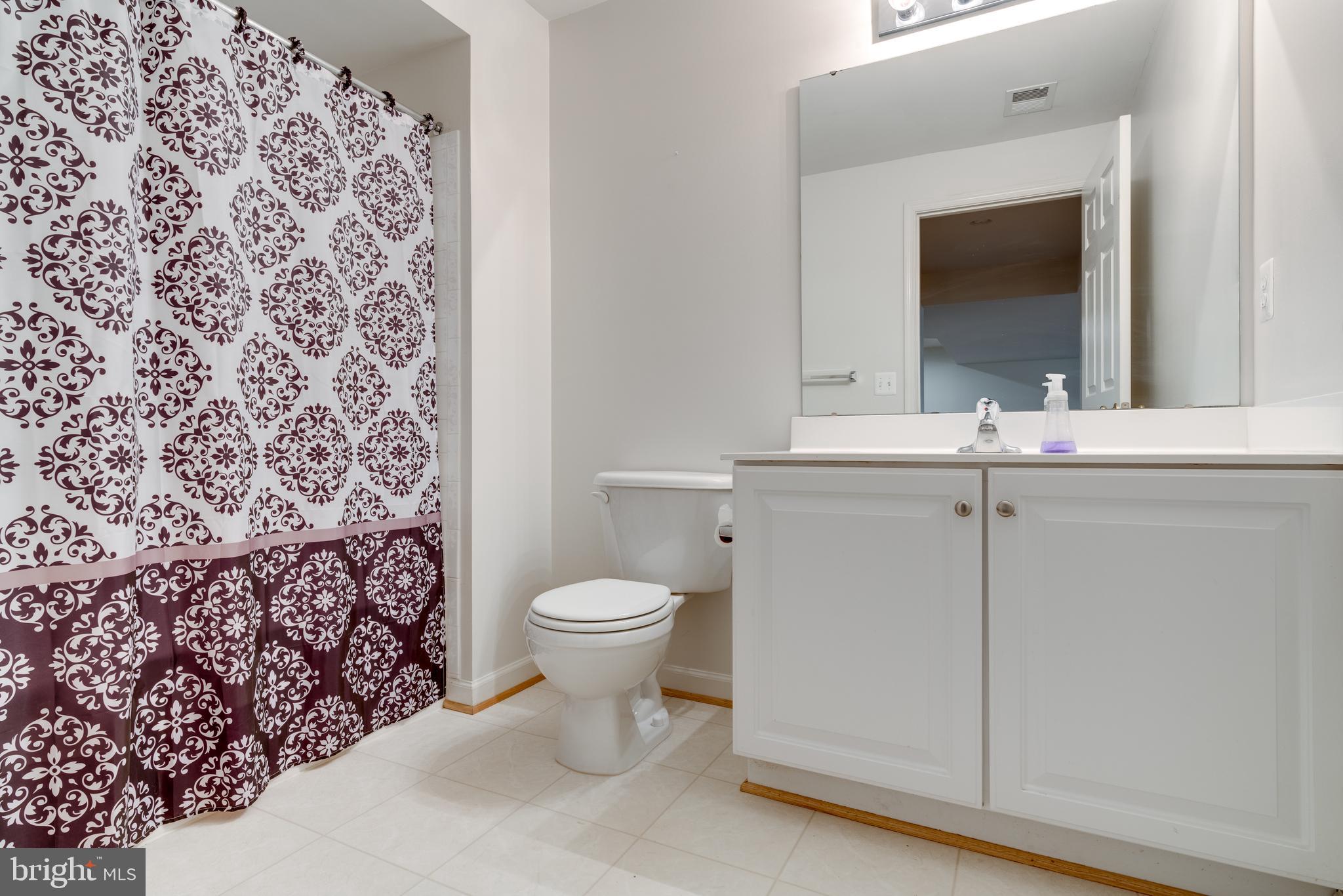 EAST HILL - Residential