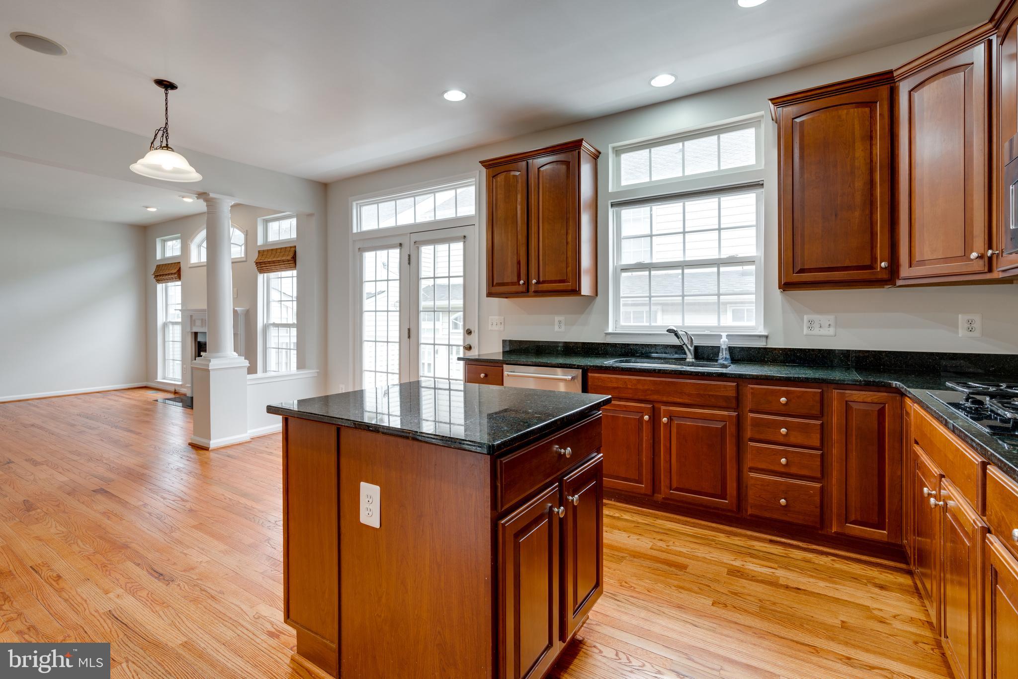 EAST HILL - Residential