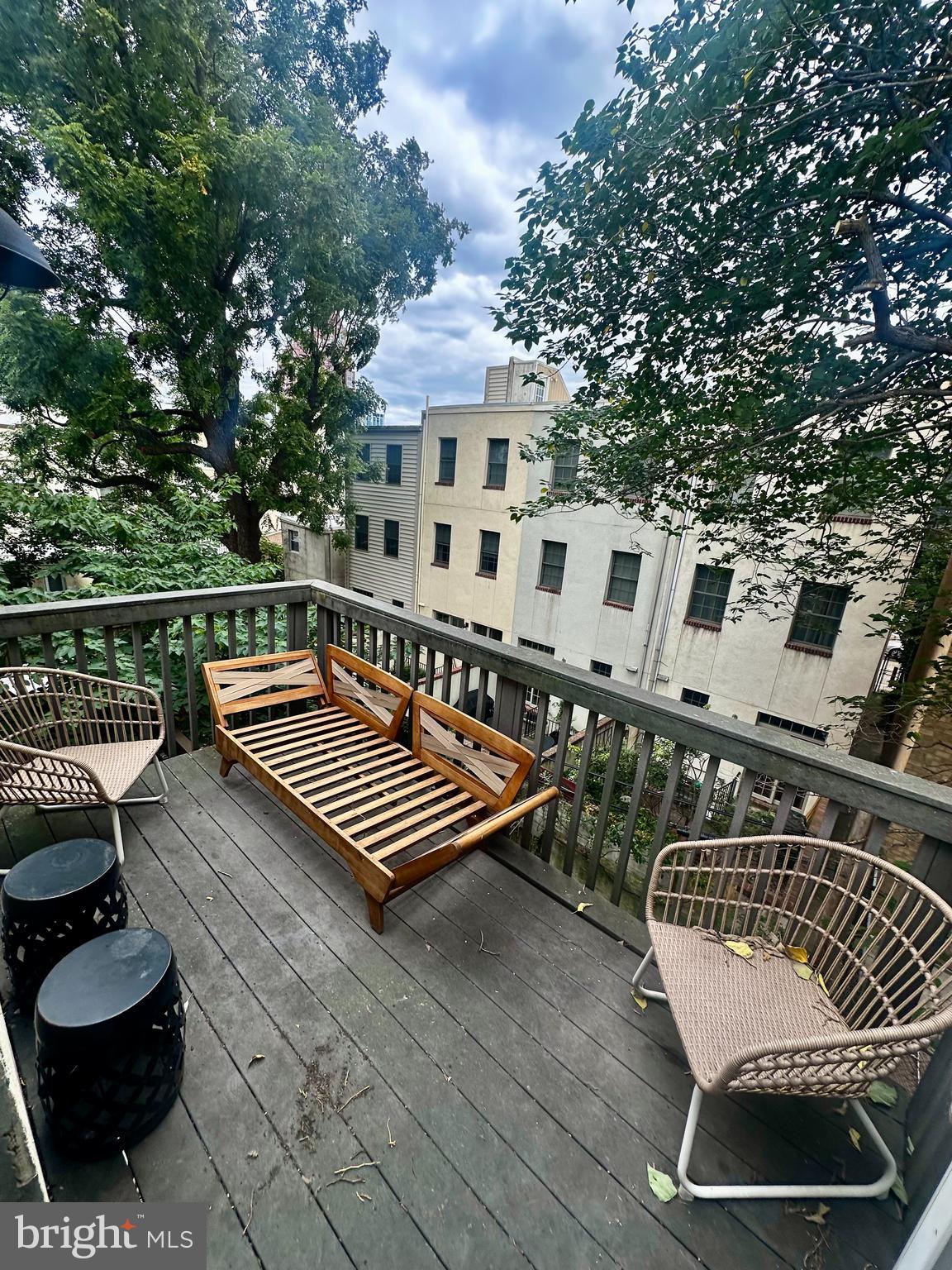 GRADUATE HOSPITAL - Residential Lease