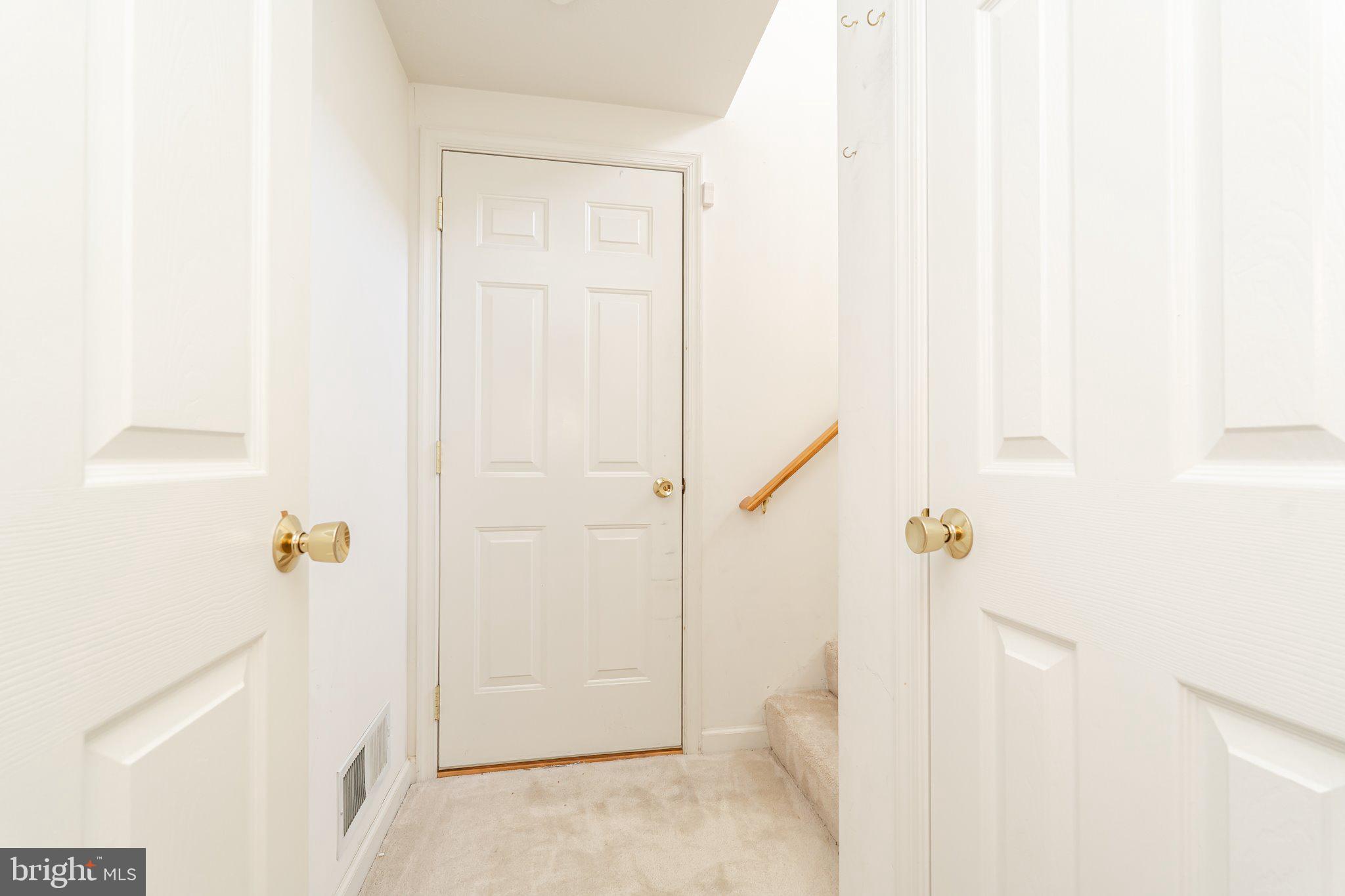 SENECA VILLAGE - Residential