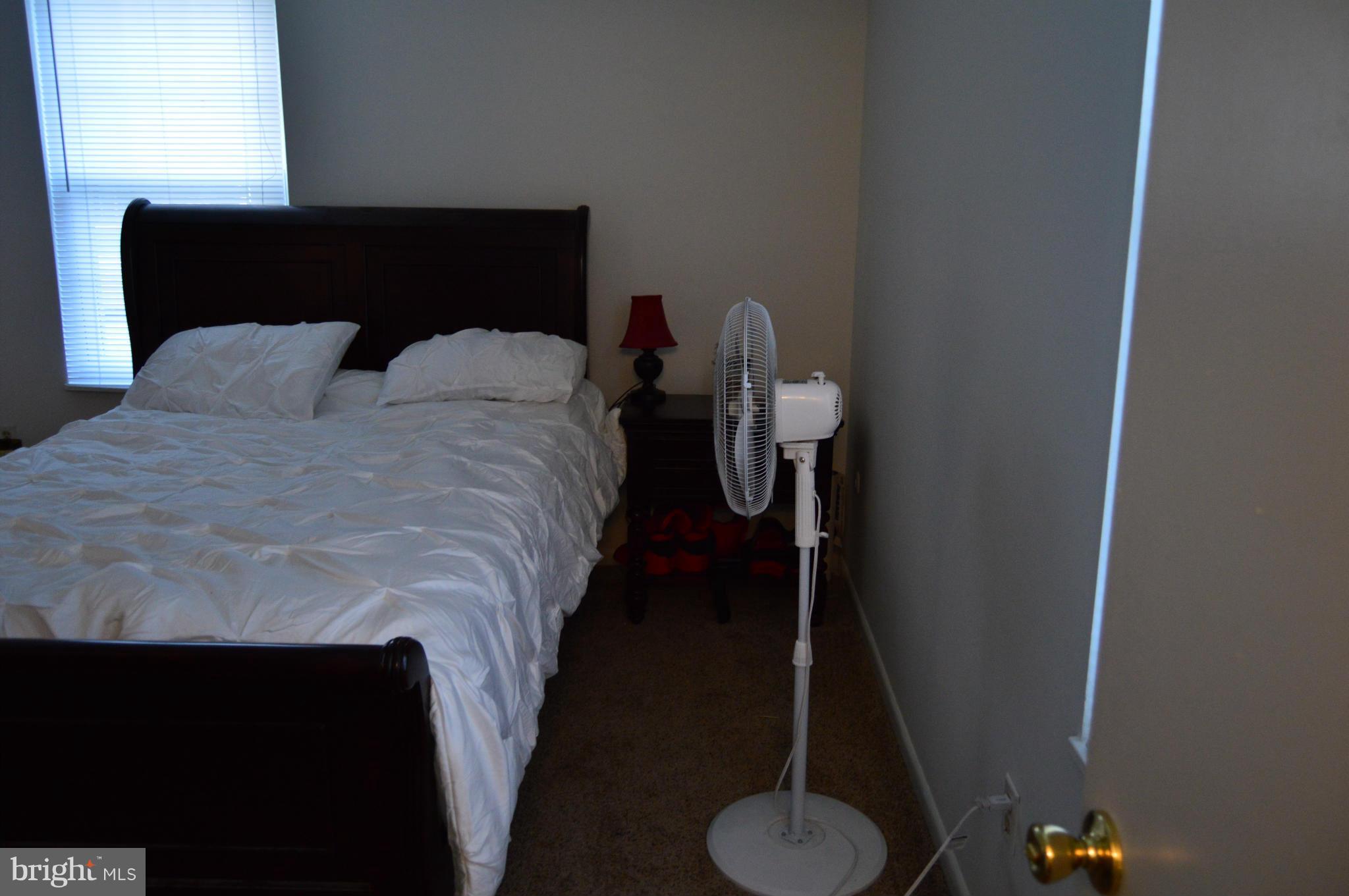 ST CHARLES SUB - WAKEFIELD - Residential Lease