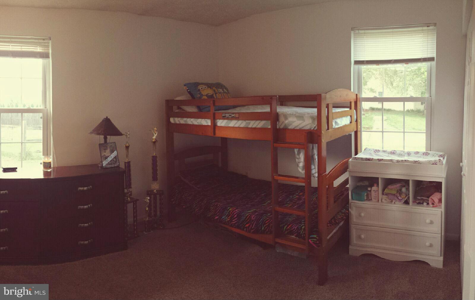 ST CHARLES SUB - WAKEFIELD - Residential Lease