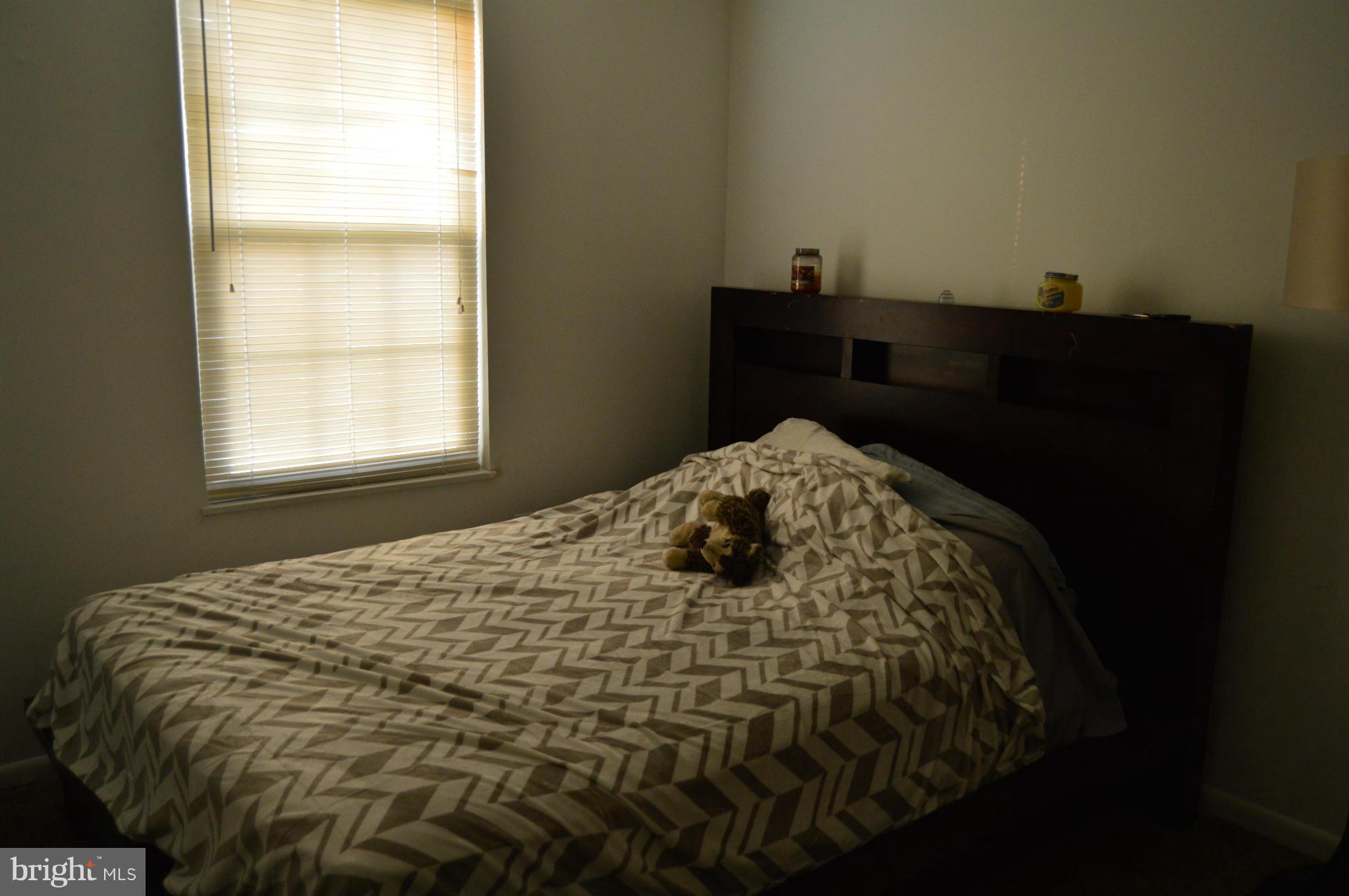 ST CHARLES SUB - WAKEFIELD - Residential Lease