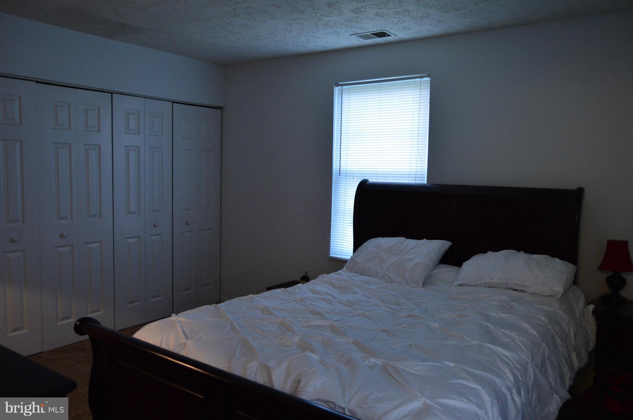 ST CHARLES SUB - WAKEFIELD - Residential Lease