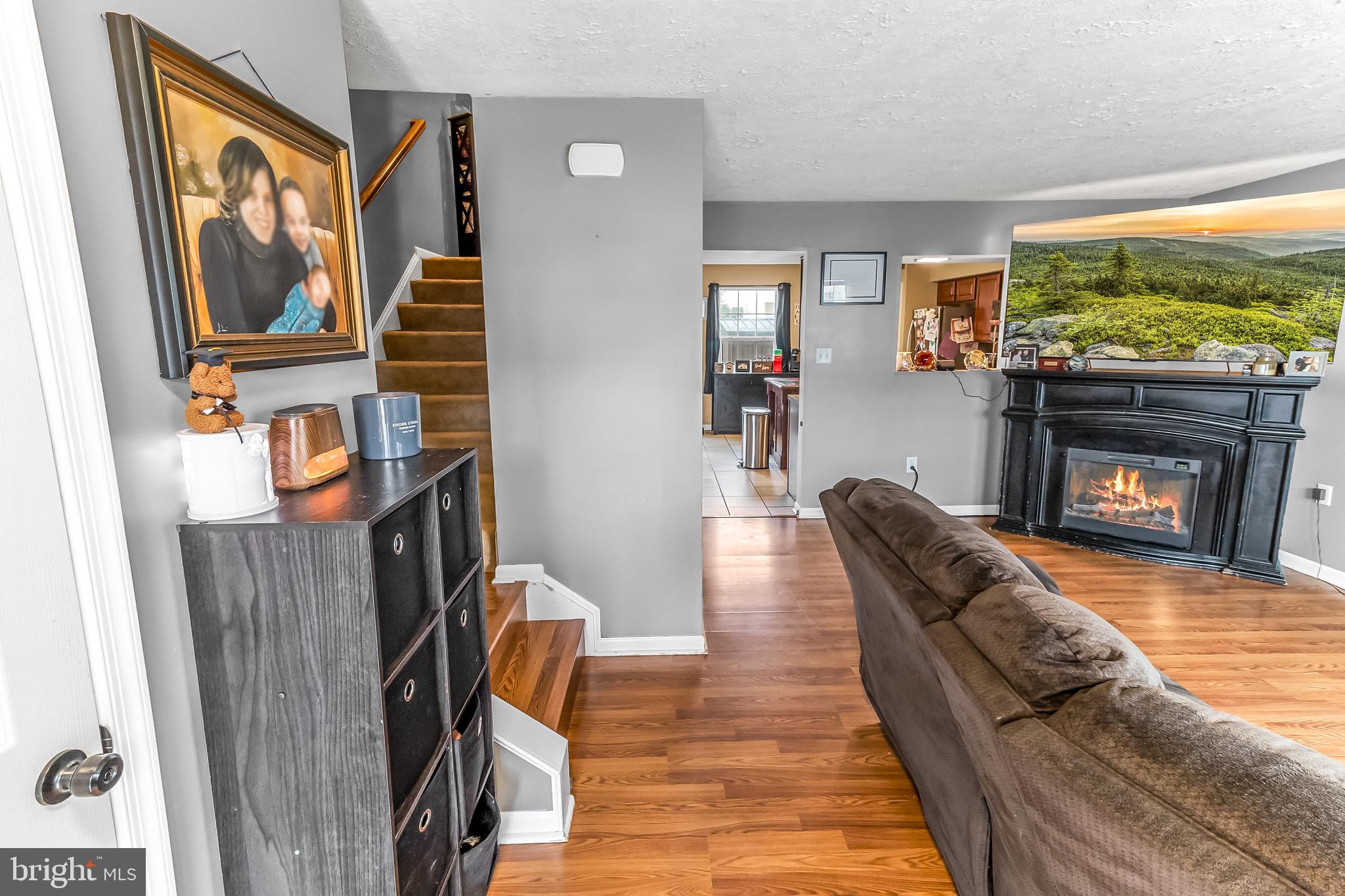 PRENTISS POINT - Residential