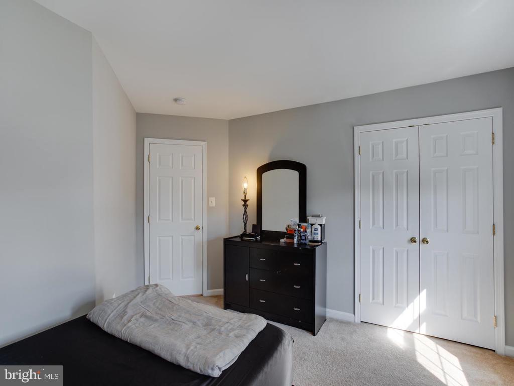 VILLAGES AT LEONARDTOWN - Residential