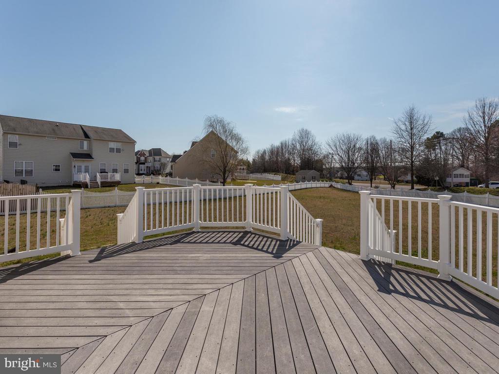 VILLAGES AT LEONARDTOWN - Residential