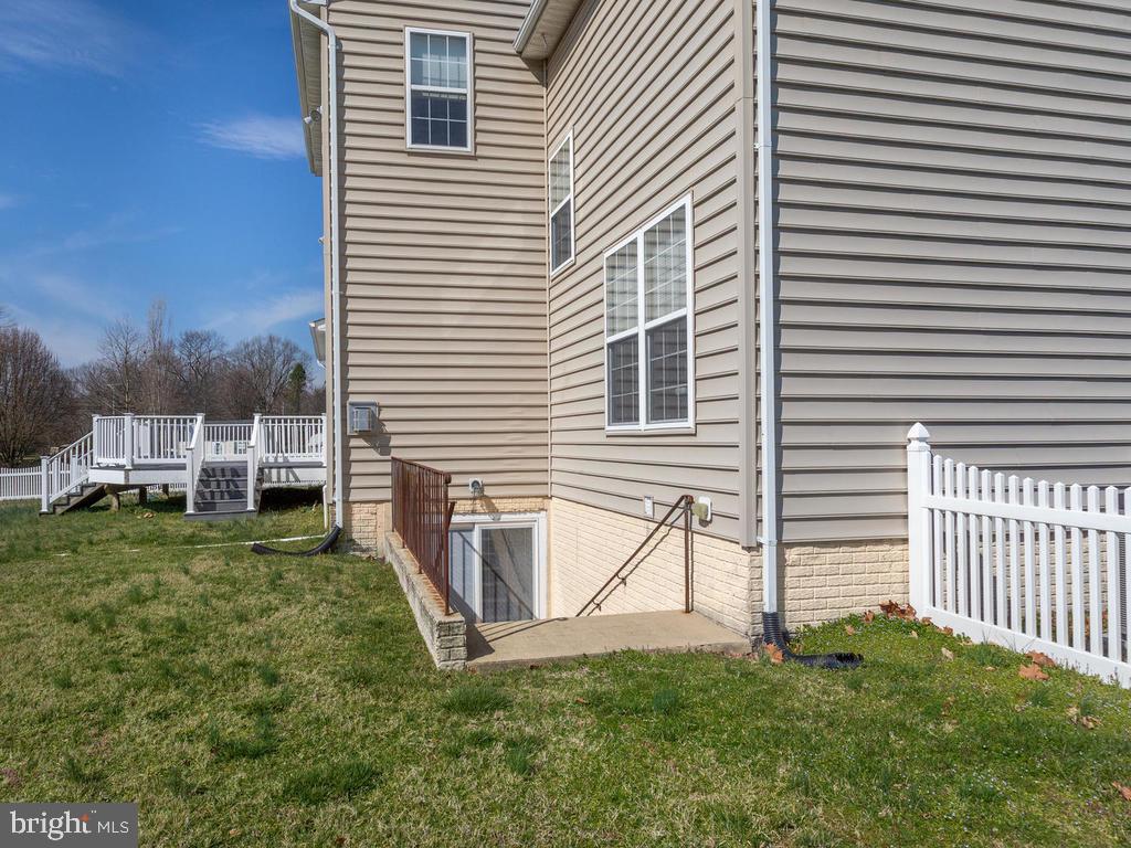 VILLAGES AT LEONARDTOWN - Residential