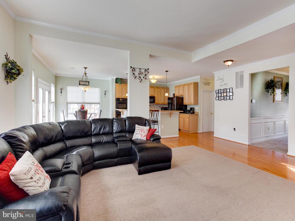 VILLAGES AT LEONARDTOWN - Residential