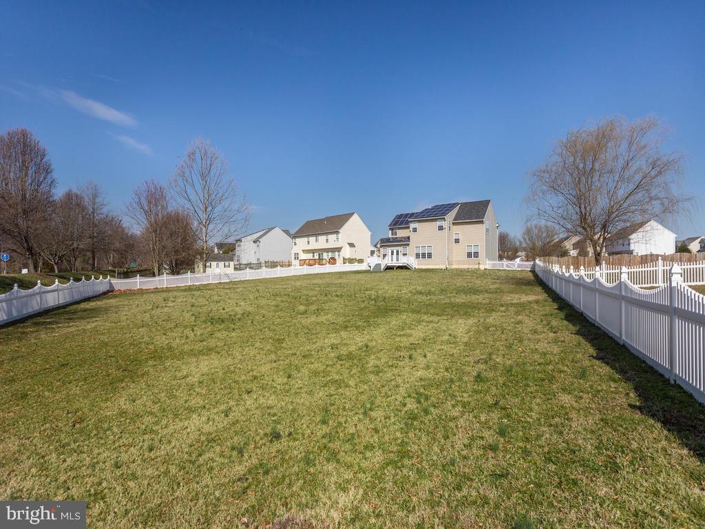 VILLAGES AT LEONARDTOWN - Residential