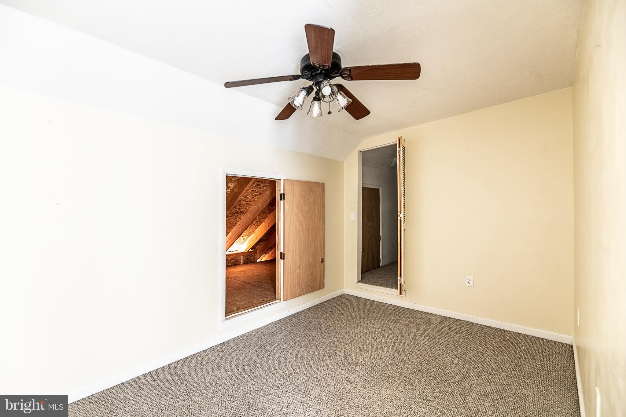 CHAPEL HILL - Residential Lease