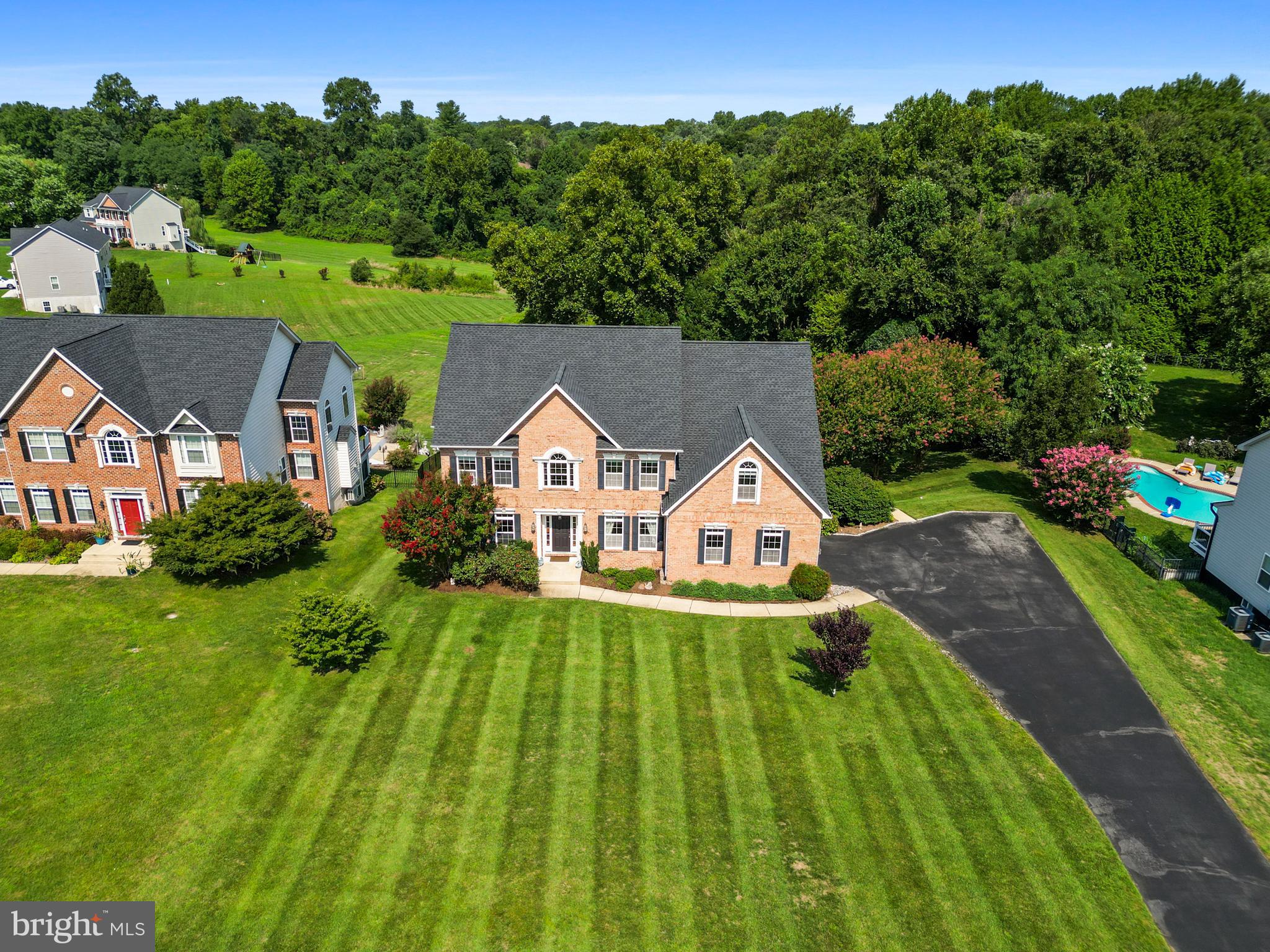 FAIRVIEW FARM - Residential