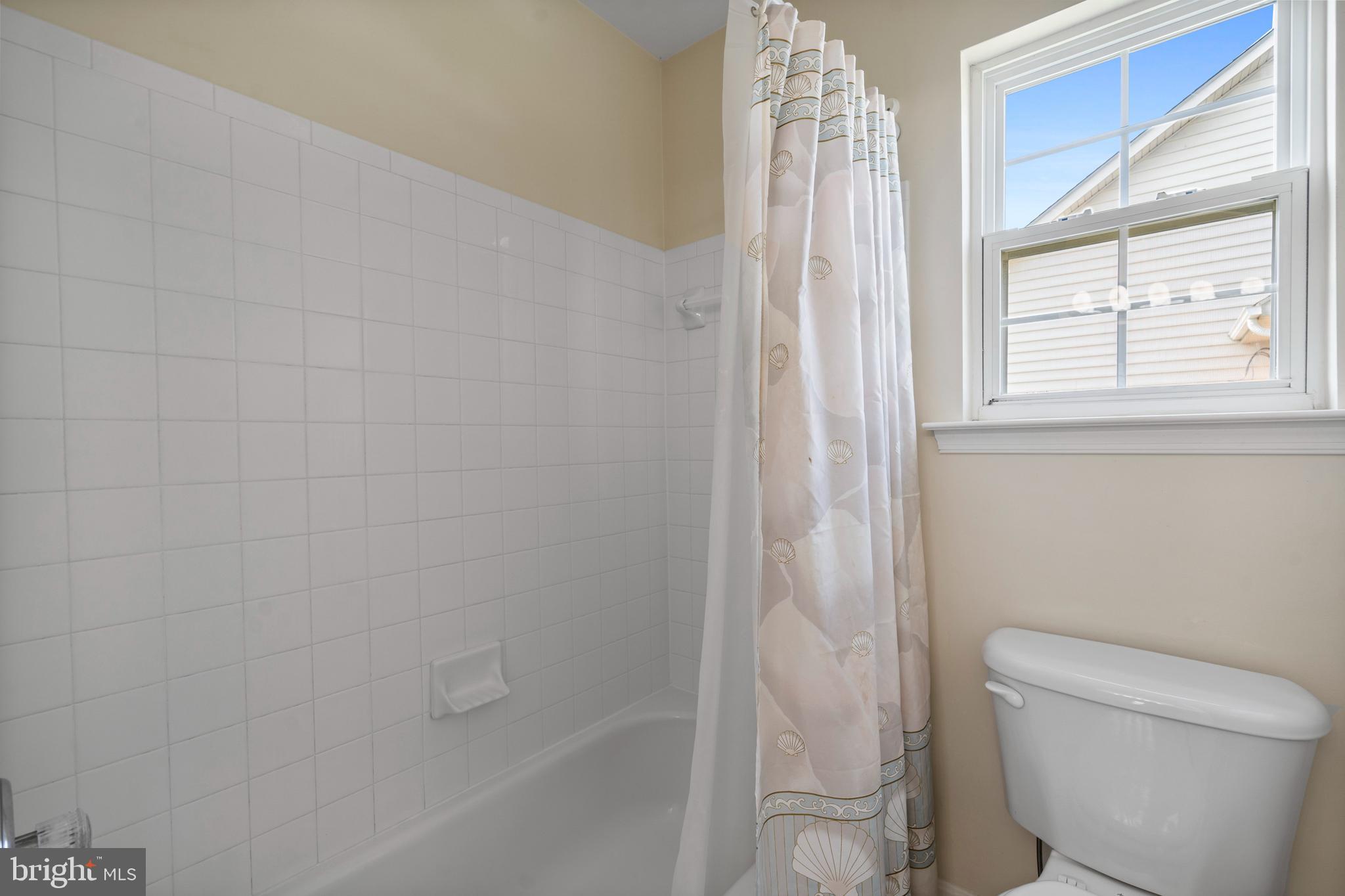 FAIRVIEW FARM - Residential