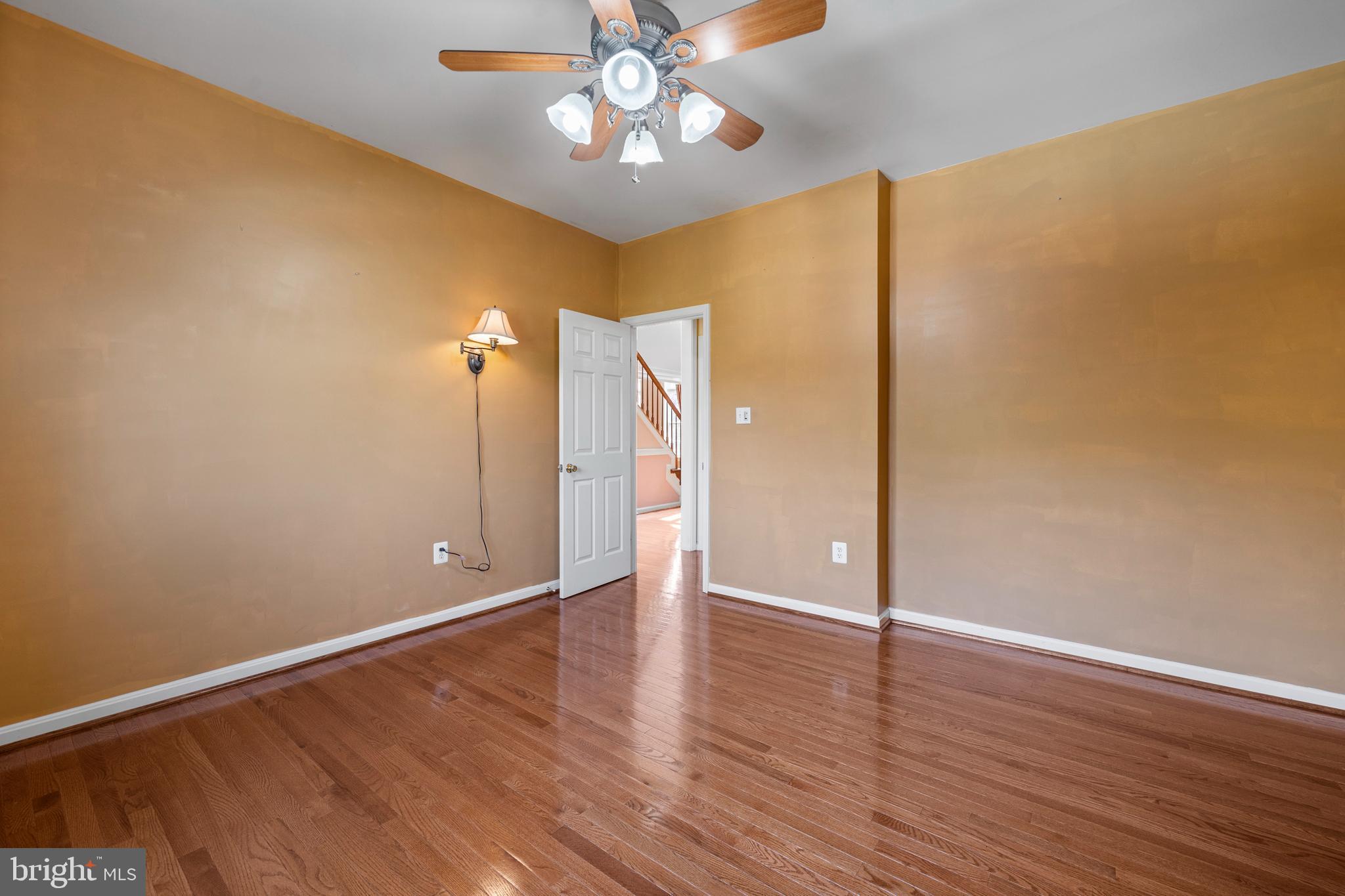 FAIRVIEW FARM - Residential