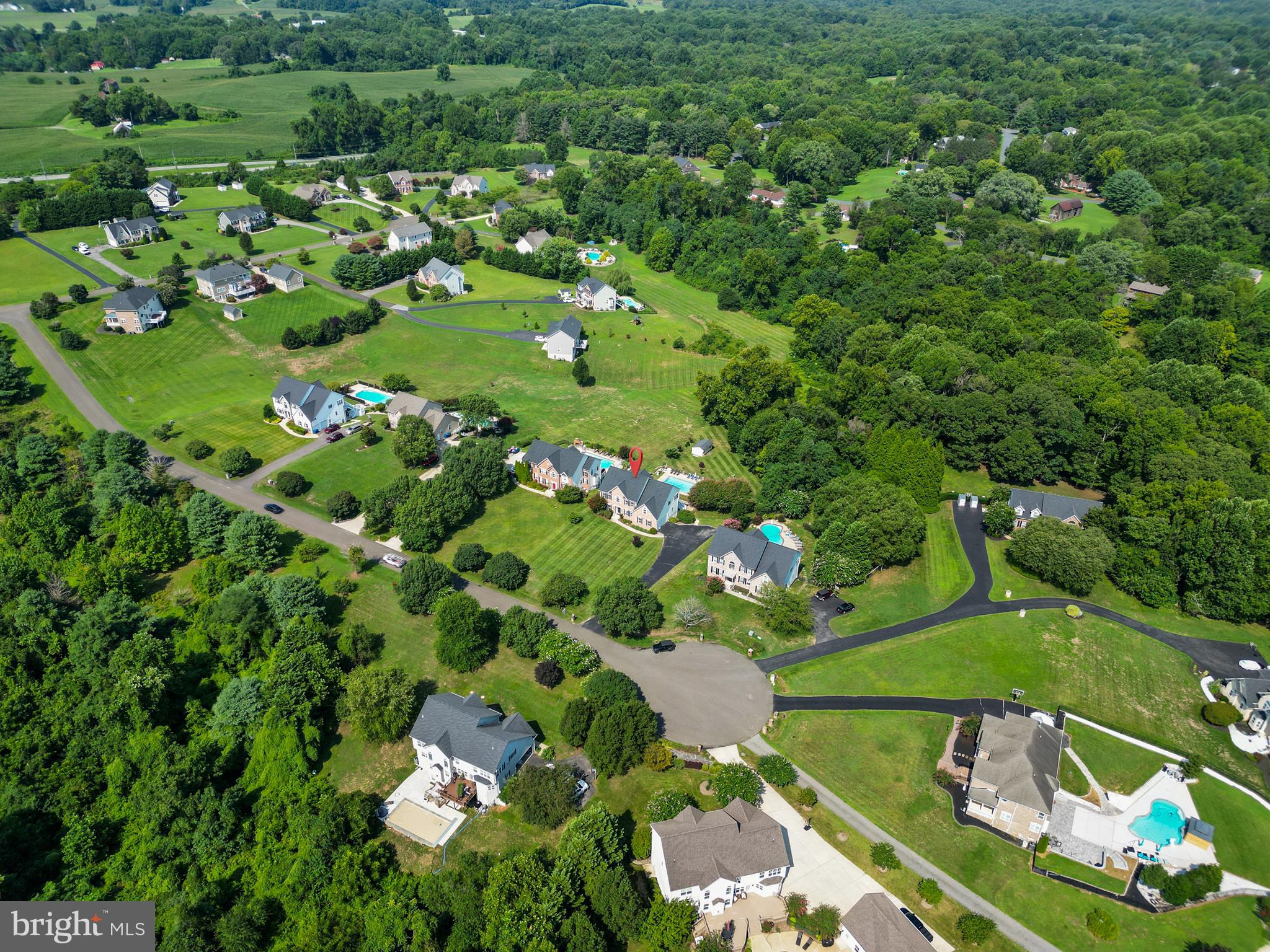 FAIRVIEW FARM - Residential