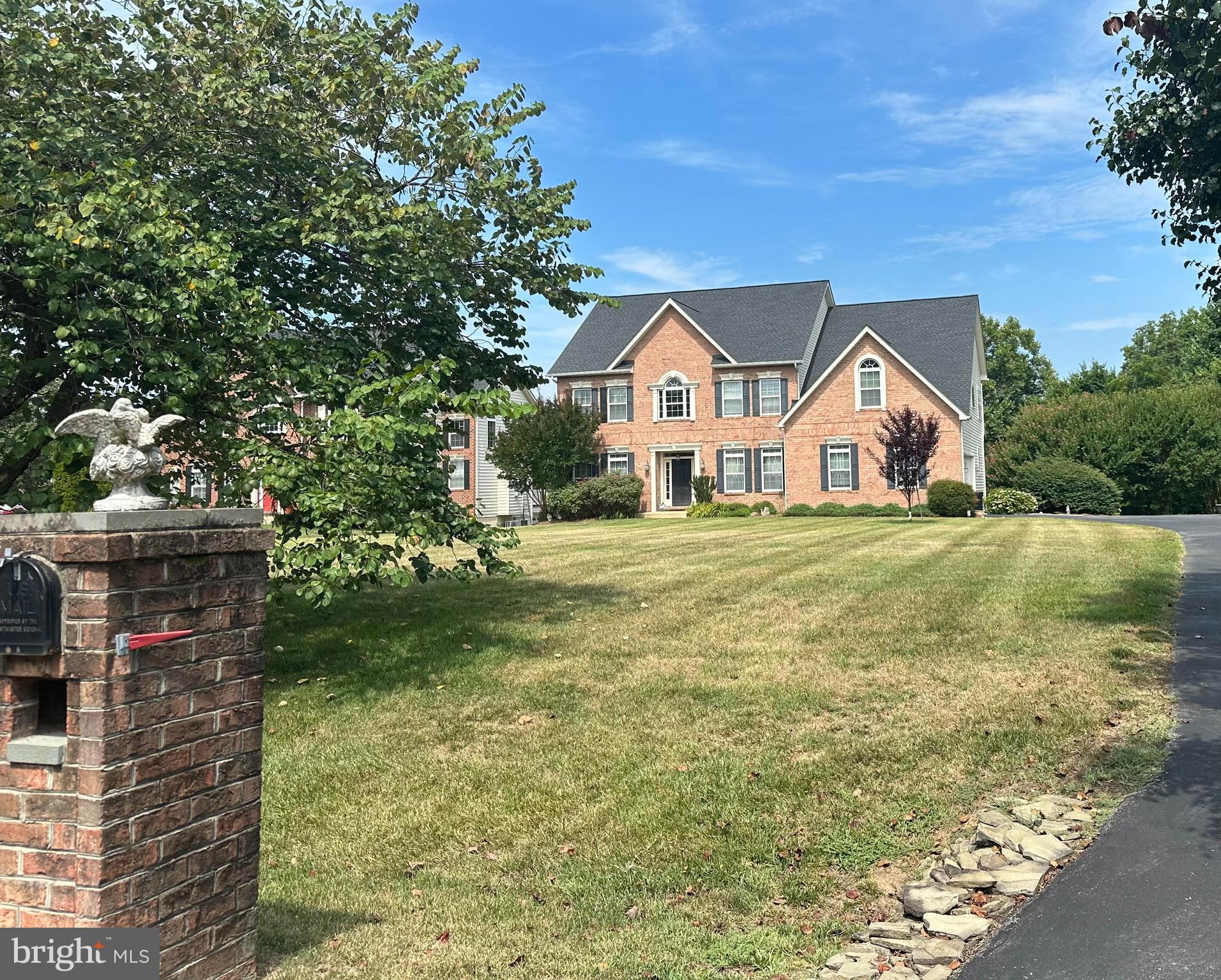 FAIRVIEW FARM - Residential