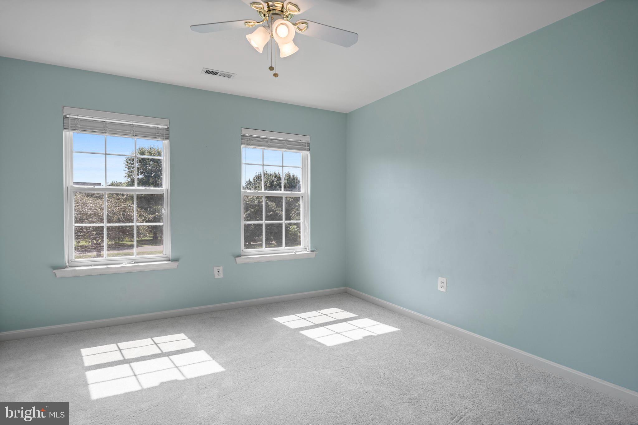 FAIRVIEW FARM - Residential