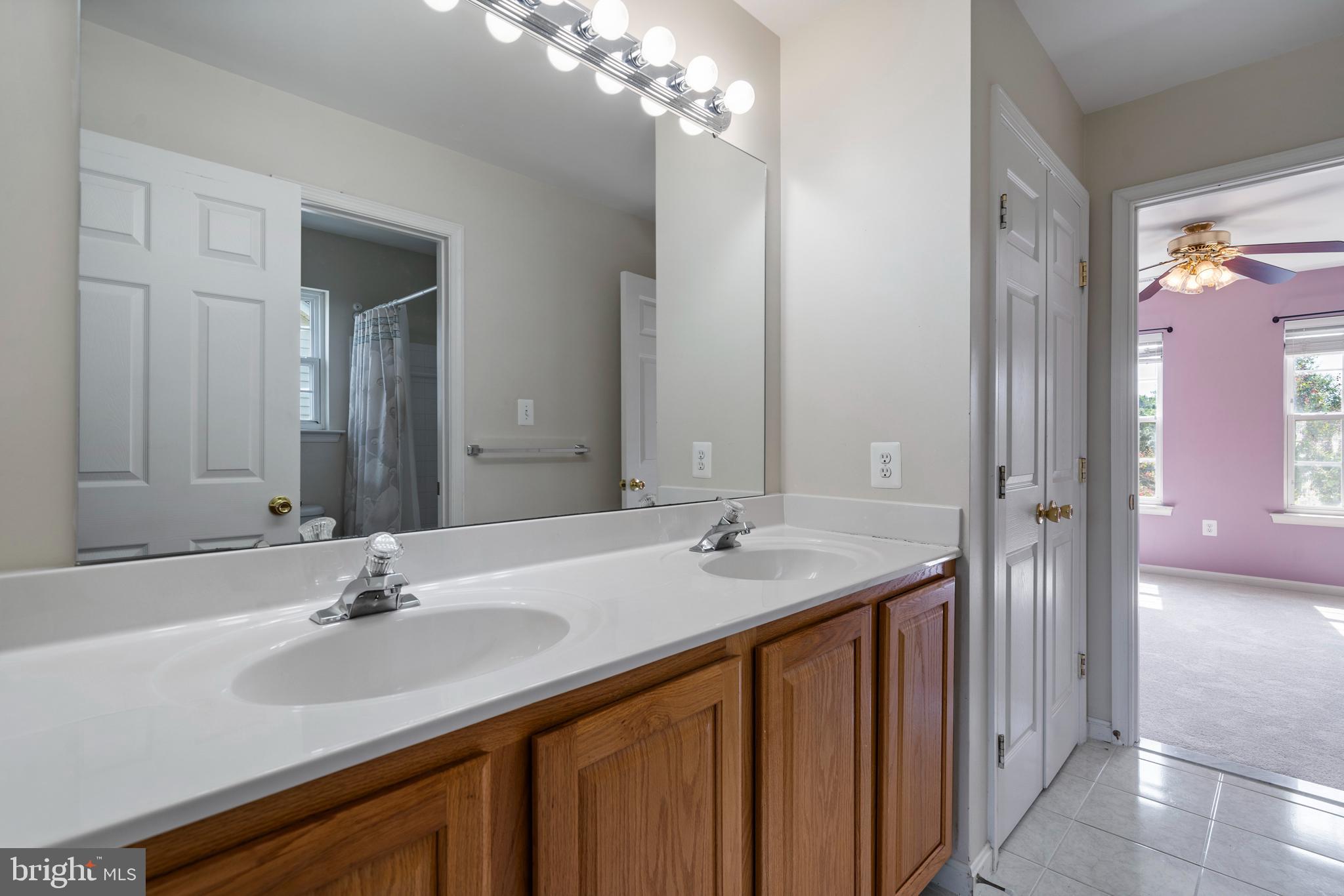 FAIRVIEW FARM - Residential