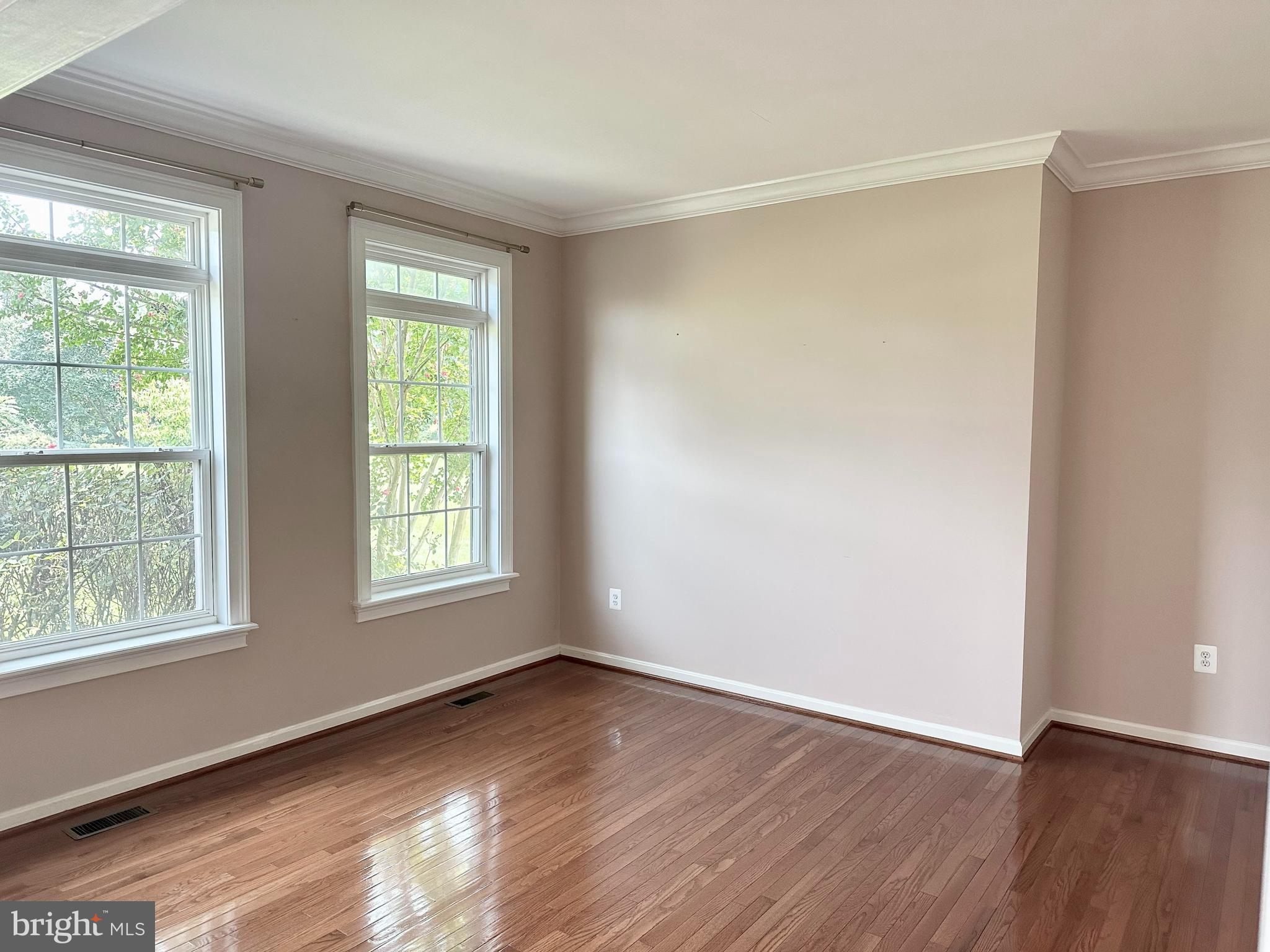 FAIRVIEW FARM - Residential