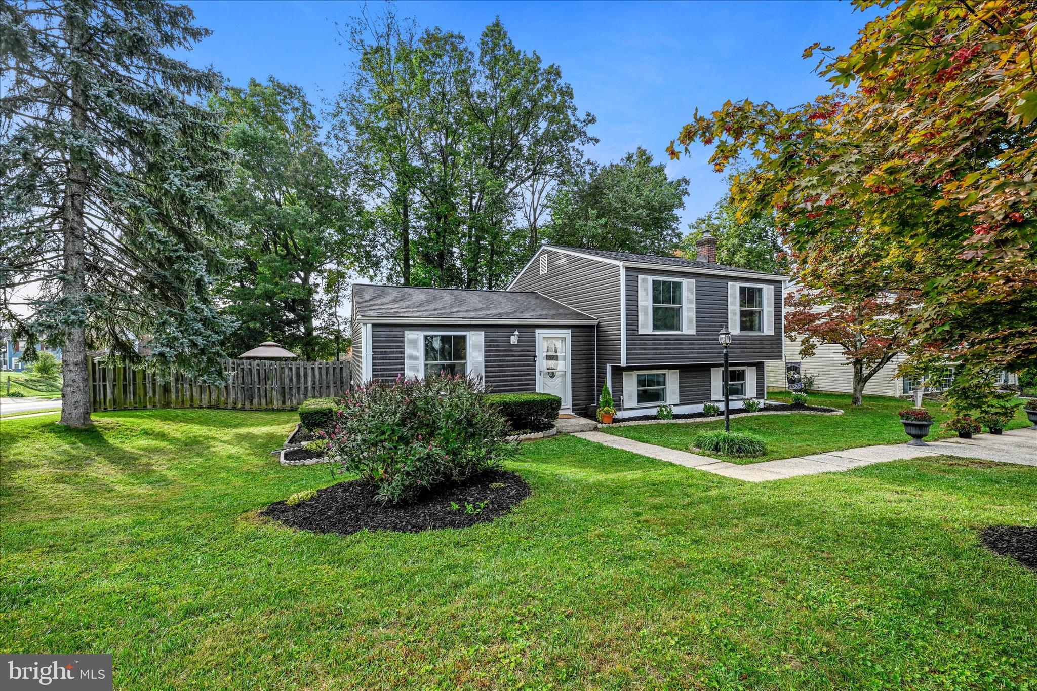 KIMBERLY VILLAGE - Residential