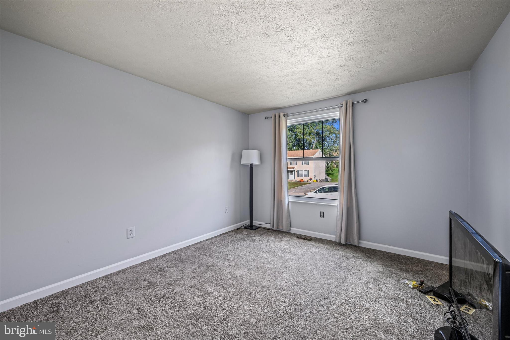 KIMBERLY VILLAGE - Residential