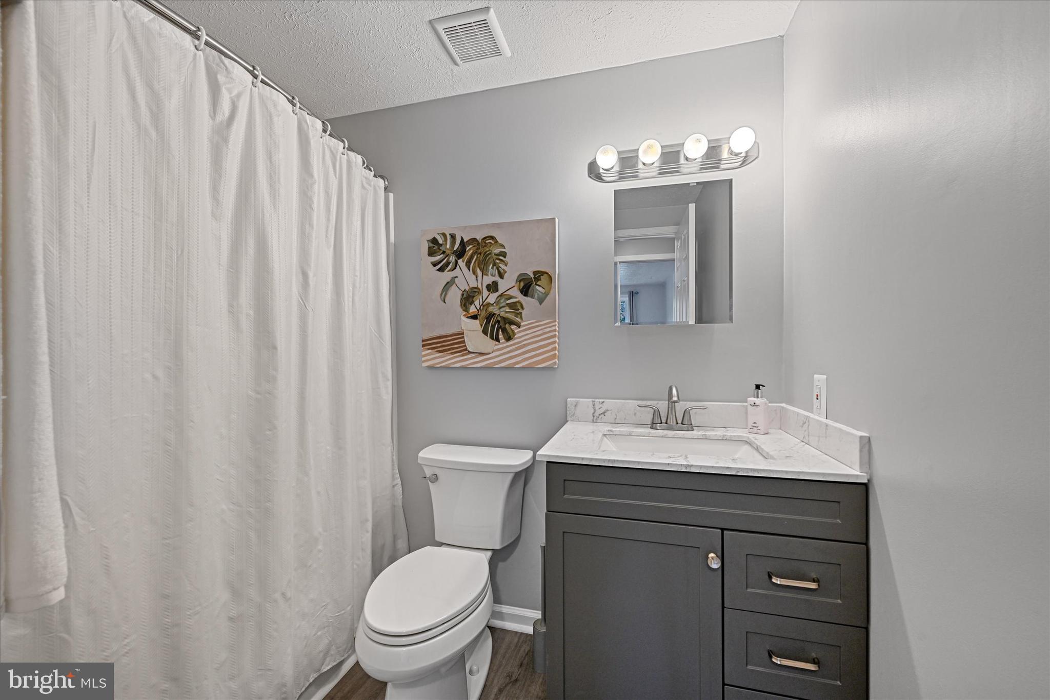 KIMBERLY VILLAGE - Residential