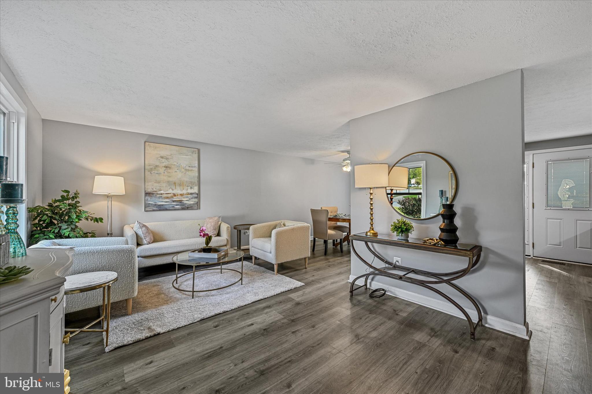 KIMBERLY VILLAGE - Residential