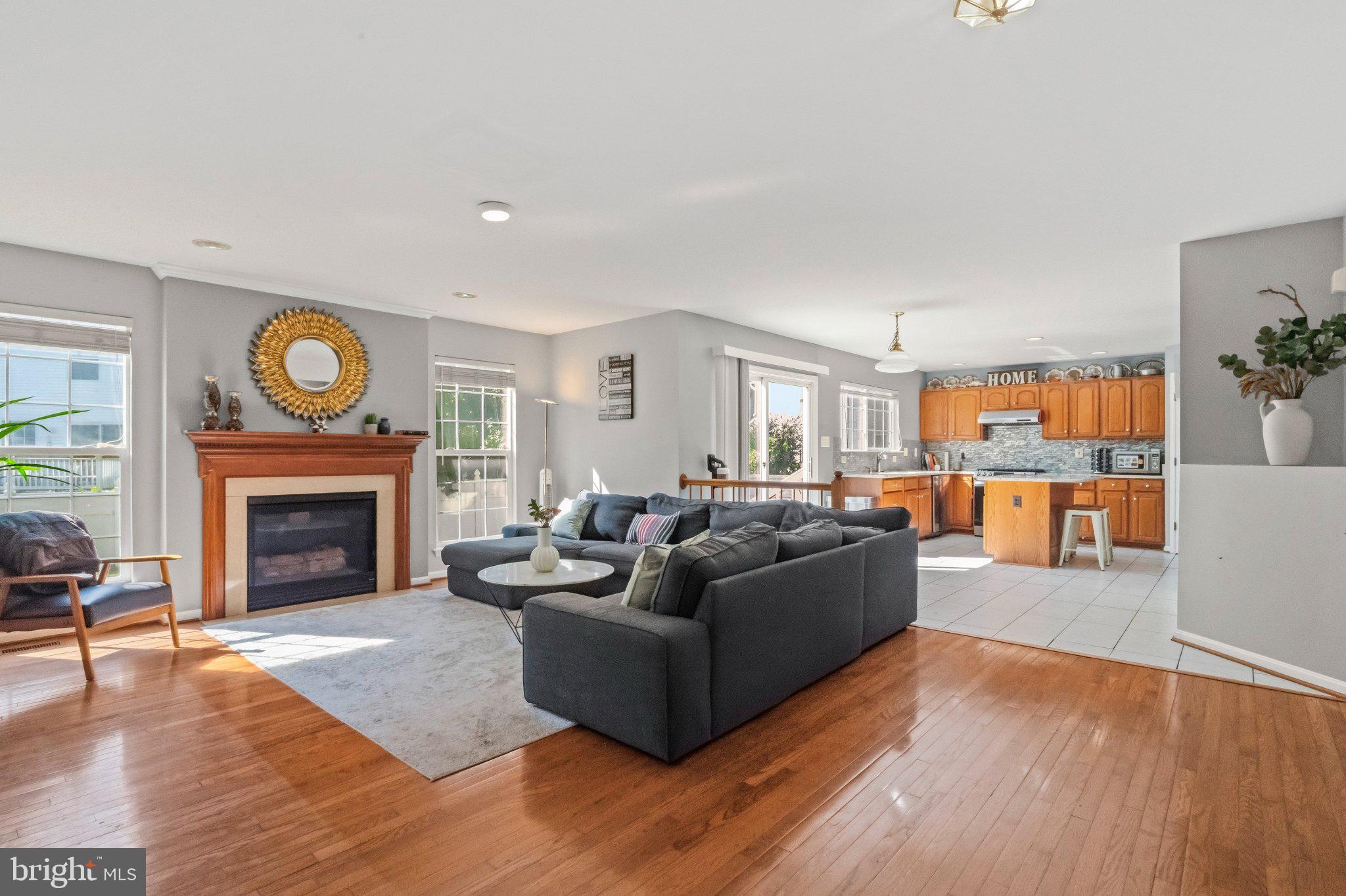8597 DUTCHMAN COURT