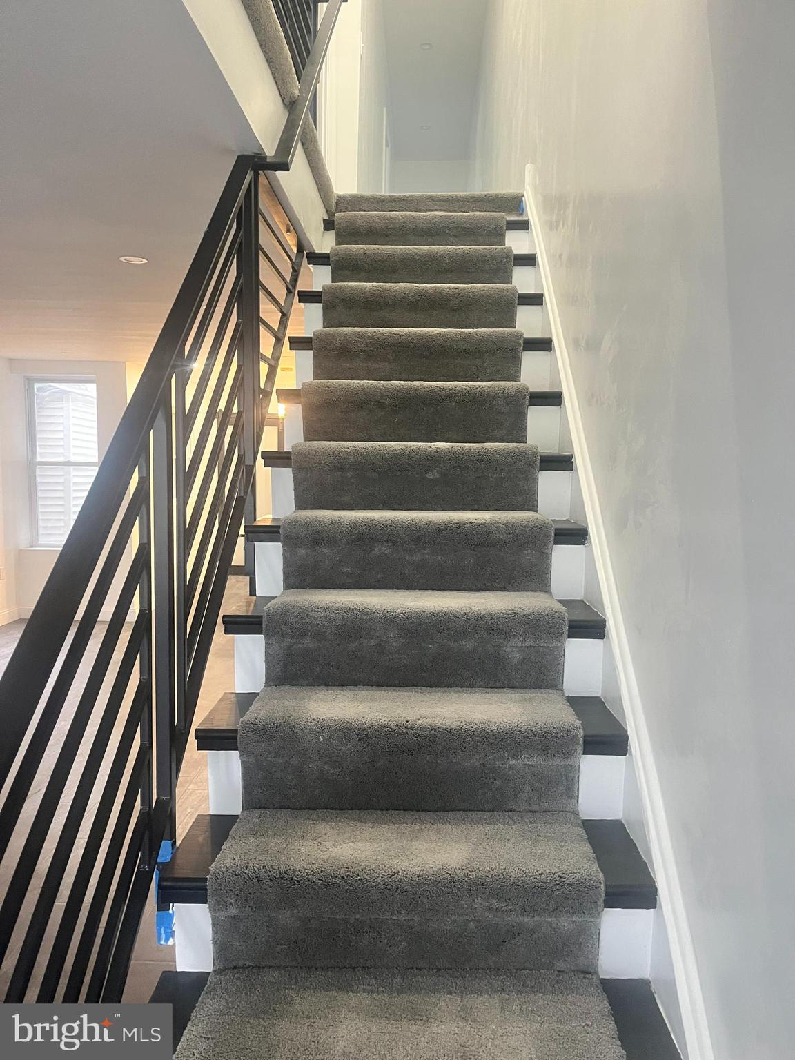 WEST OAK LANE - Residential