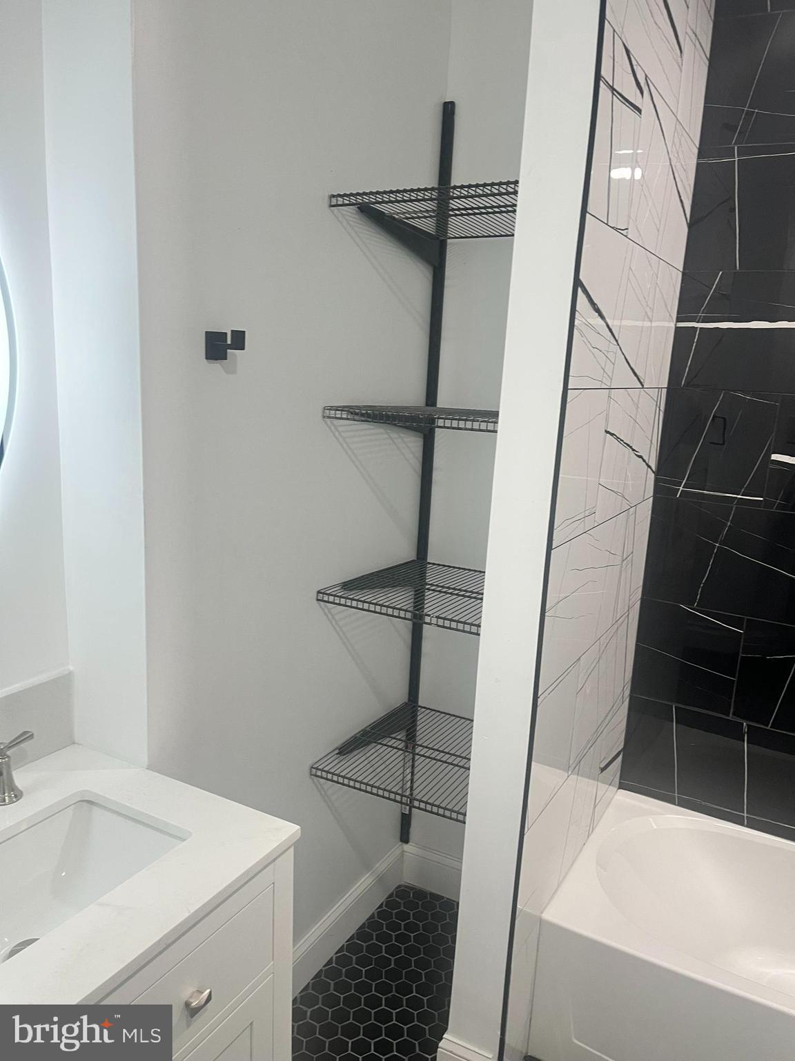 WEST OAK LANE - Residential