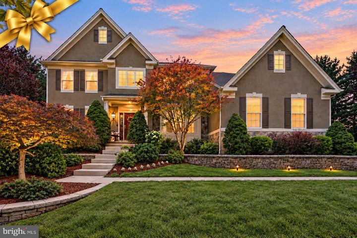 Photo 1 of 38 — 1 ROLLING GLEN COURT, MOUNT LAUREL, NJ 08054
