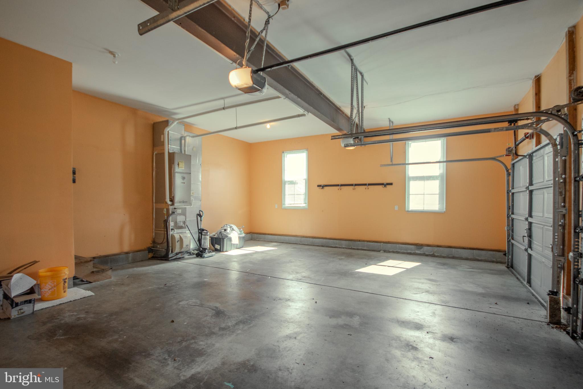 NUTTERS CROSSING - Residential