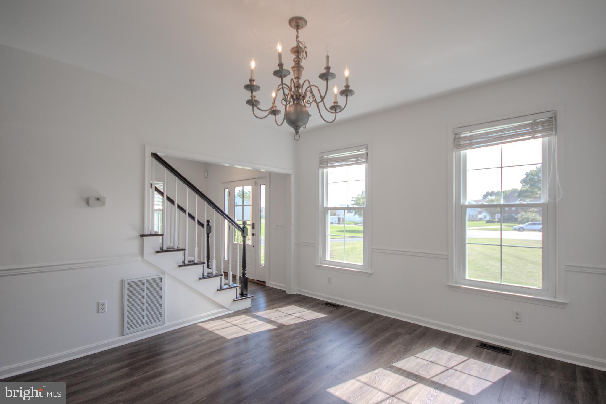 NUTTERS CROSSING - Residential