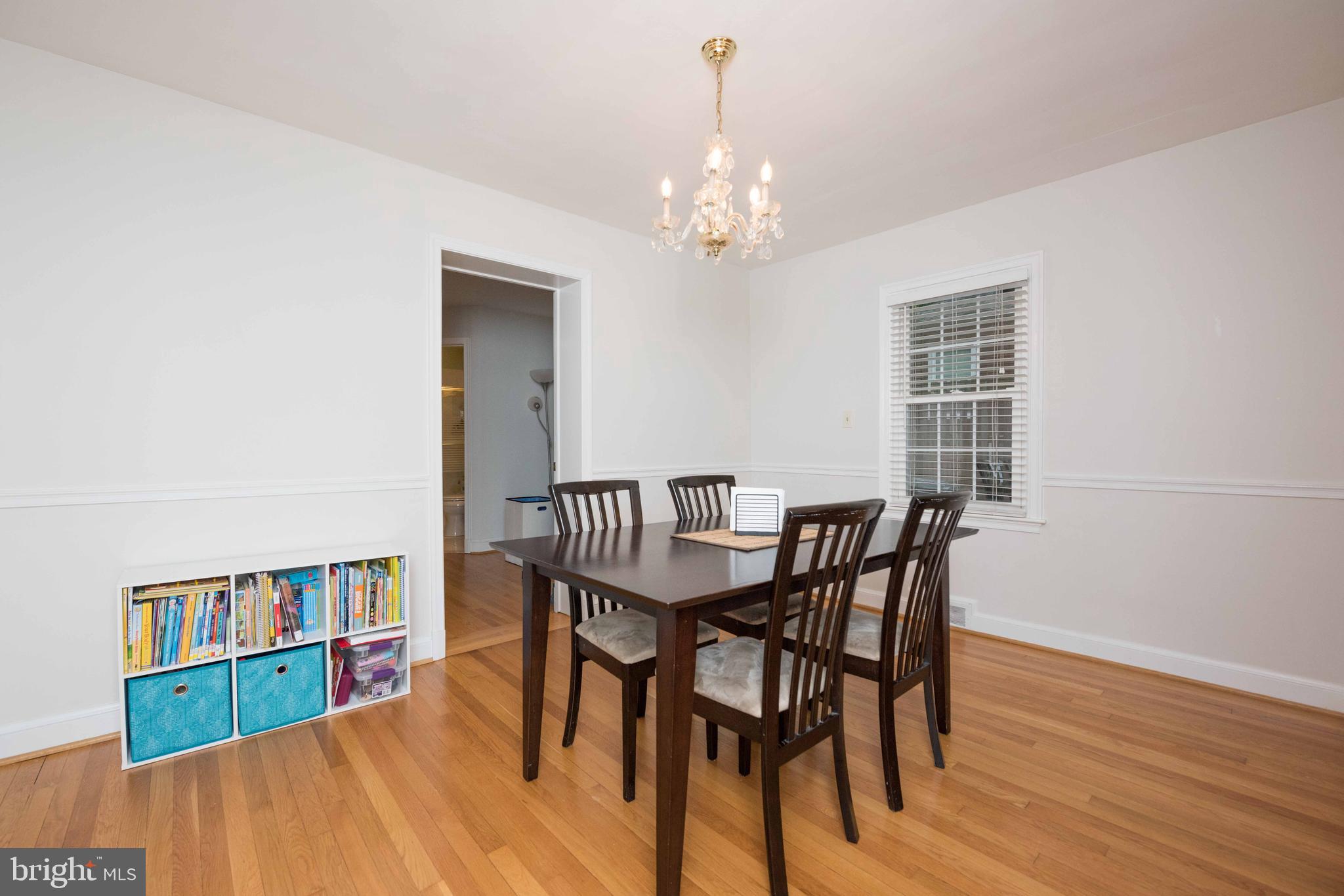 LEEWAY HEIGHTS - Residential Lease