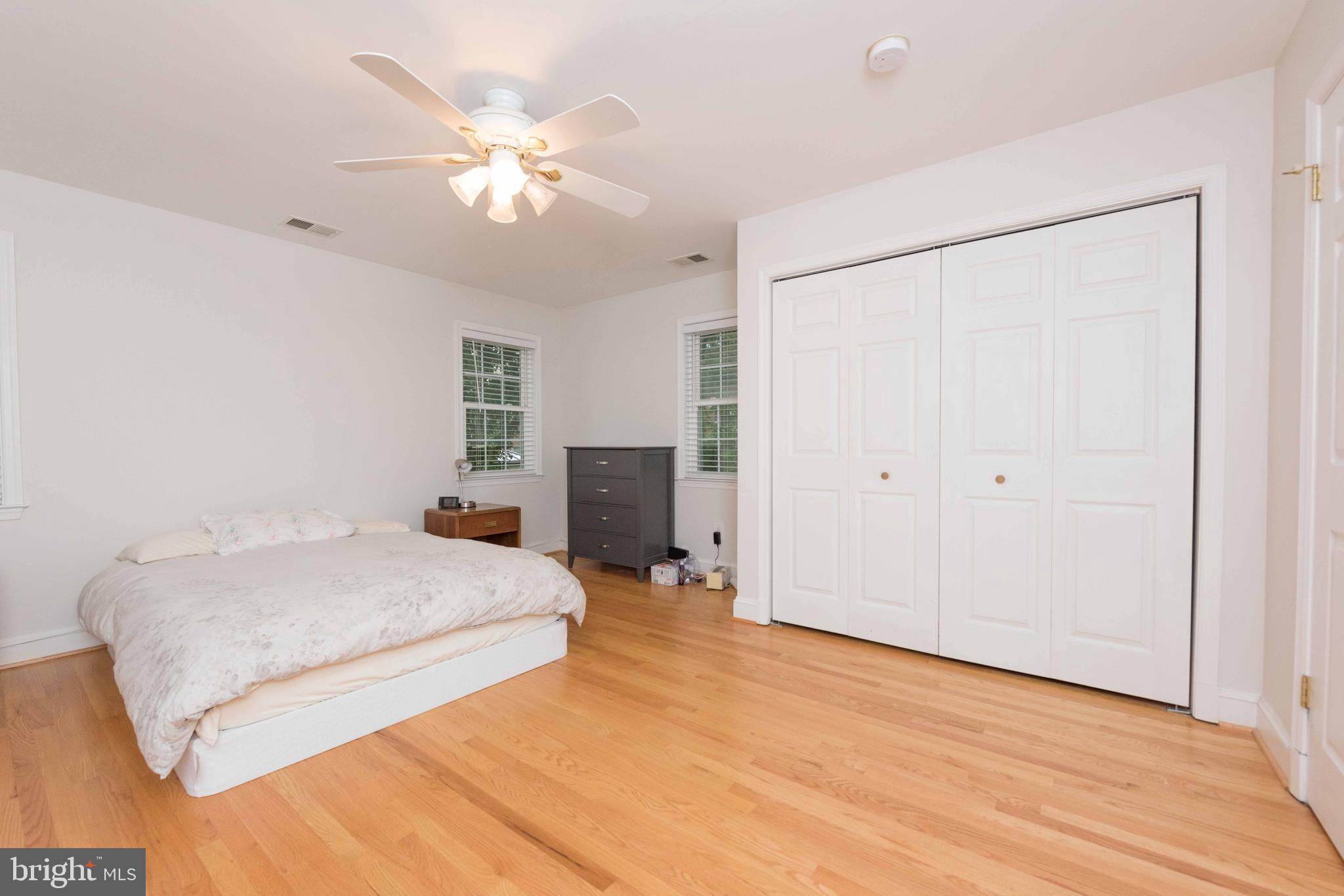 LEEWAY HEIGHTS - Residential Lease