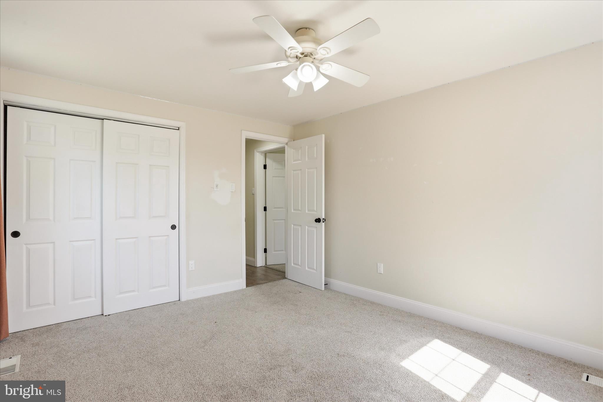 FOX GLEN - Residential